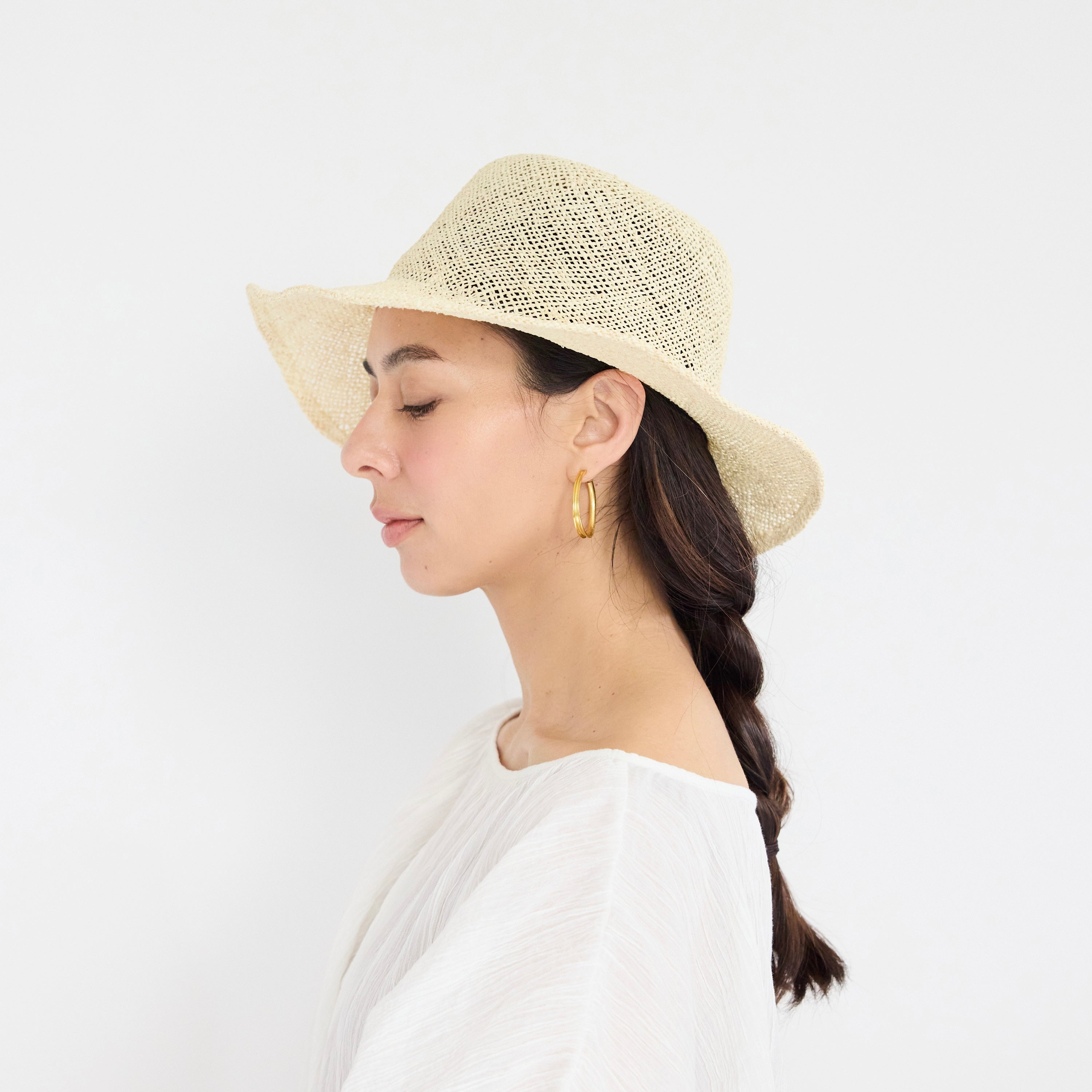 Sombrero vintage de tulipán natural