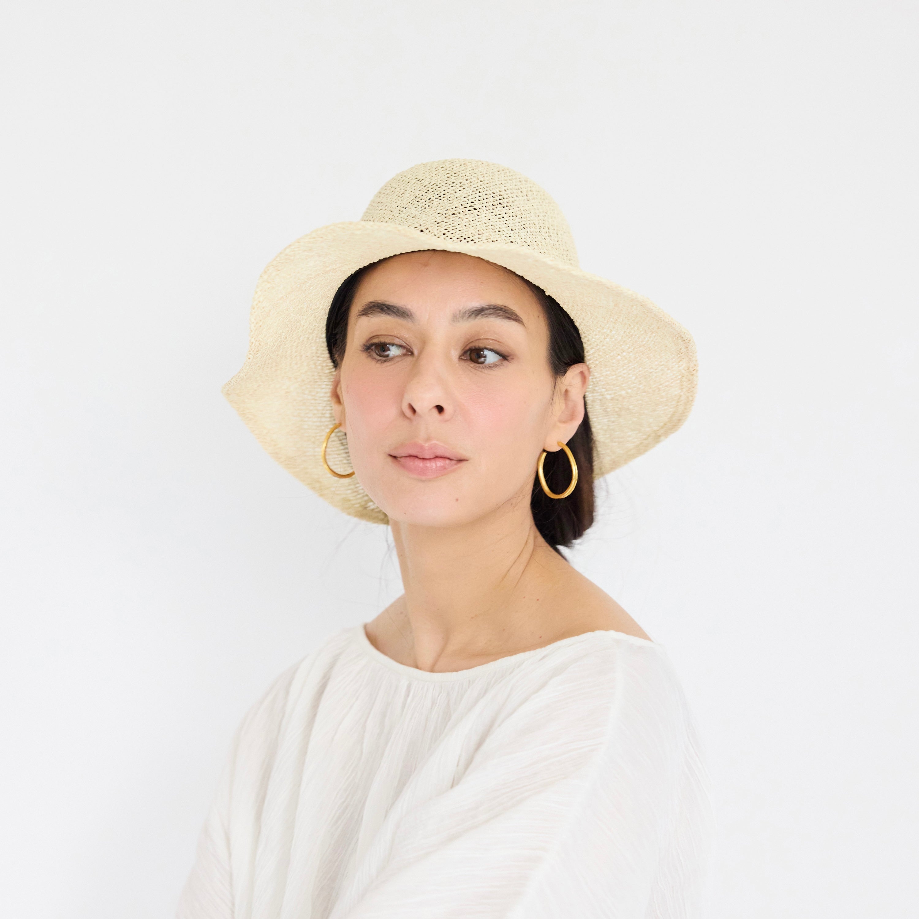 Sombrero vintage de tulipán natural
