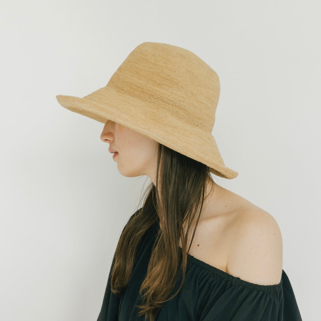 Sombrero de rafia tejido SP