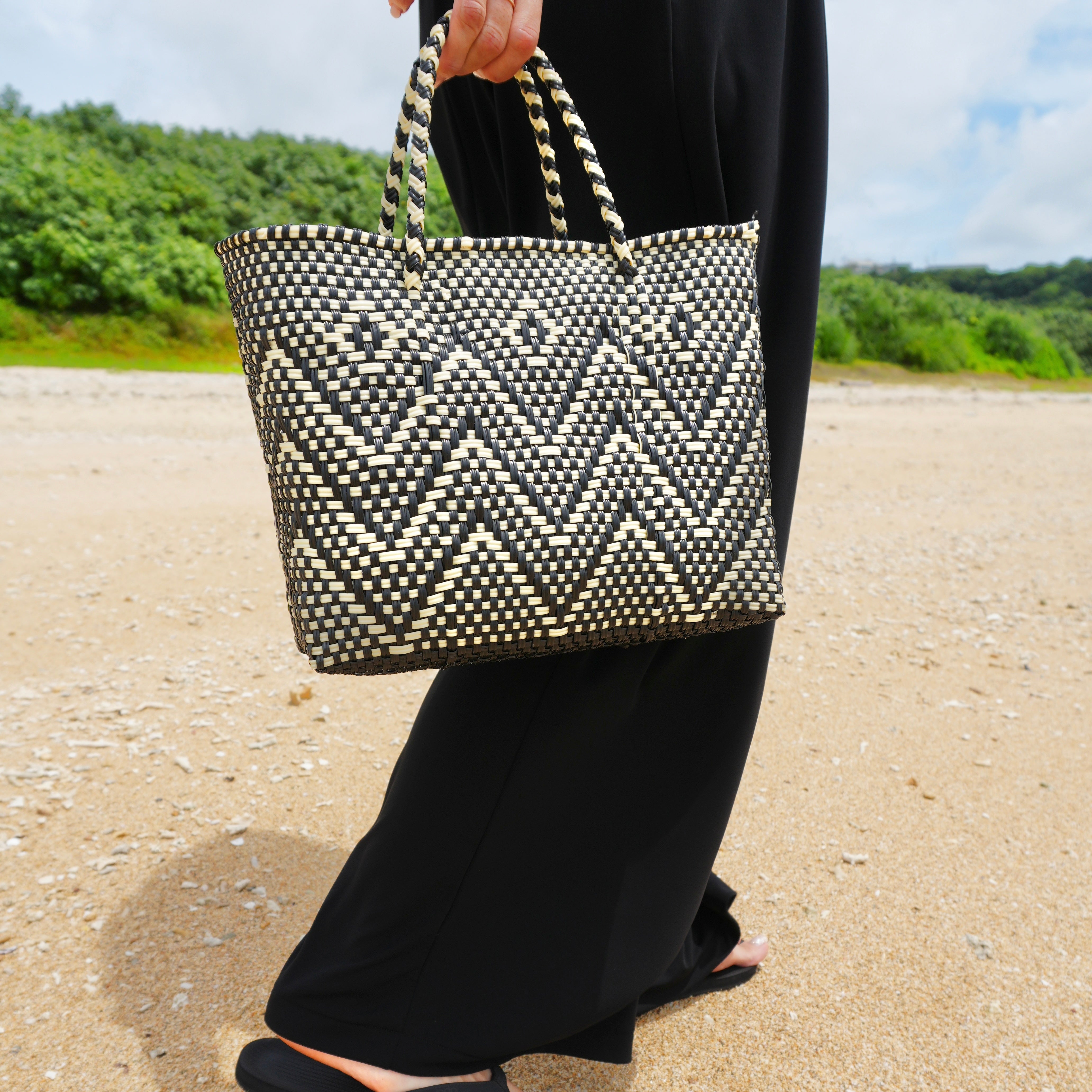 Mercado Bag Bianca -Black&Cream-