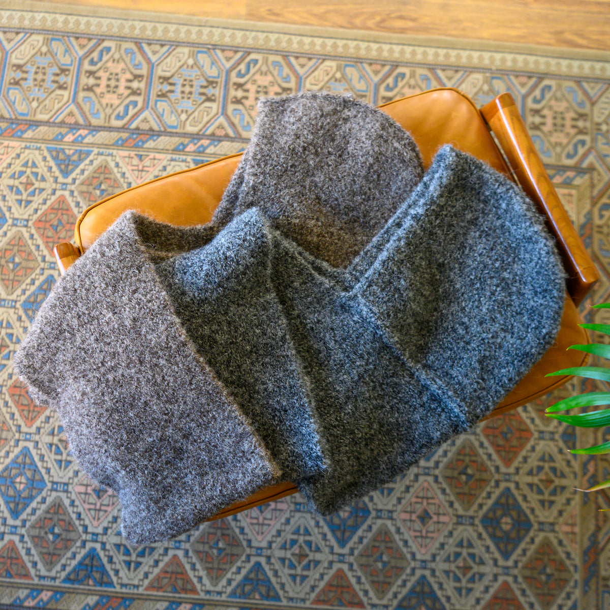 【予約 送料無料 12月上旬ごろお届け】HOOD STOLE
