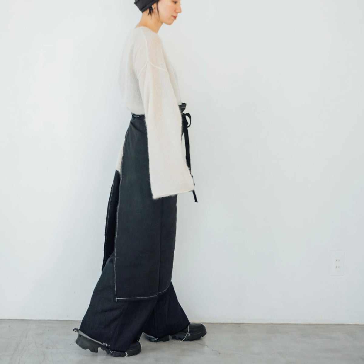 Black Dyed Vintage Apron 11