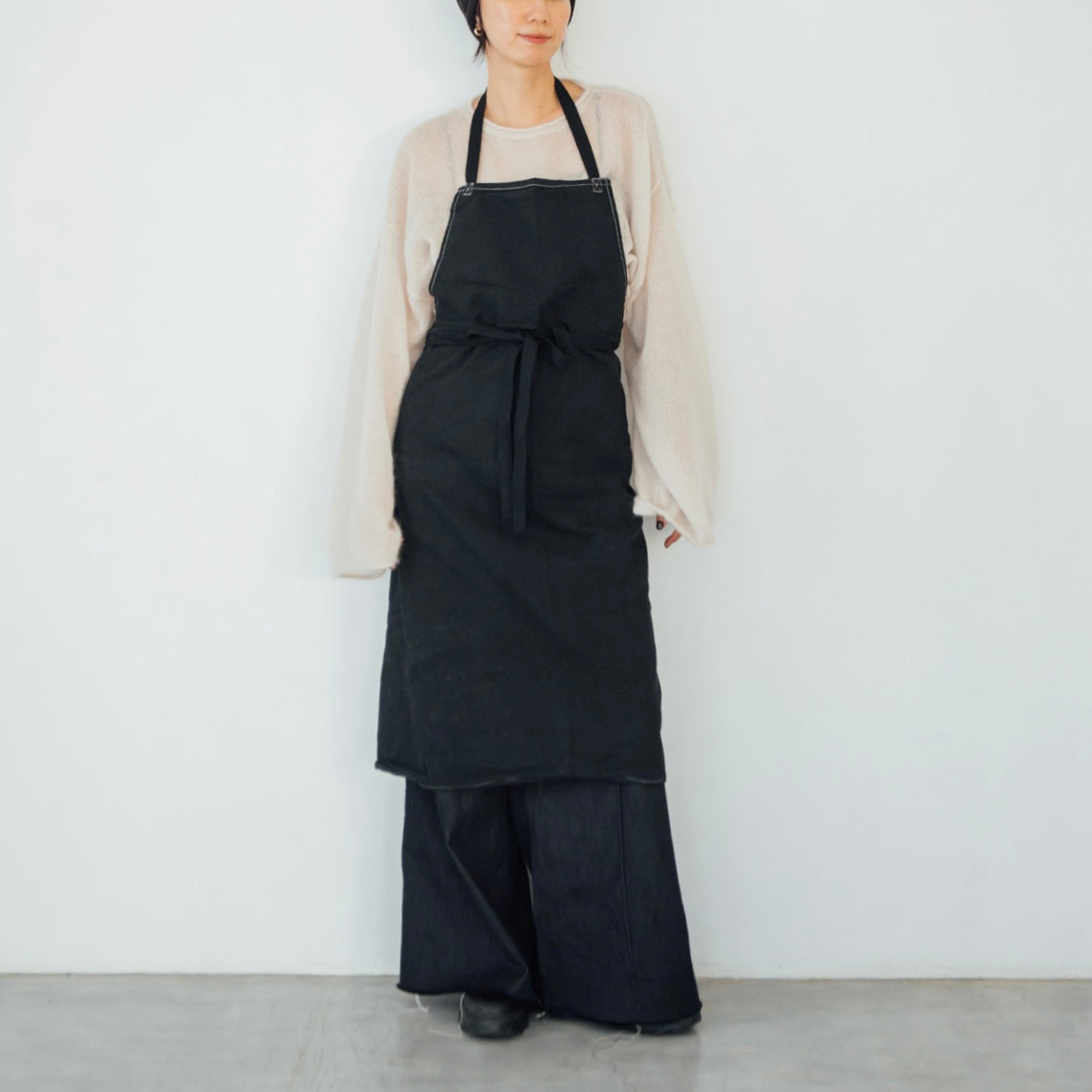 Black Dyed Vintage Apron 13