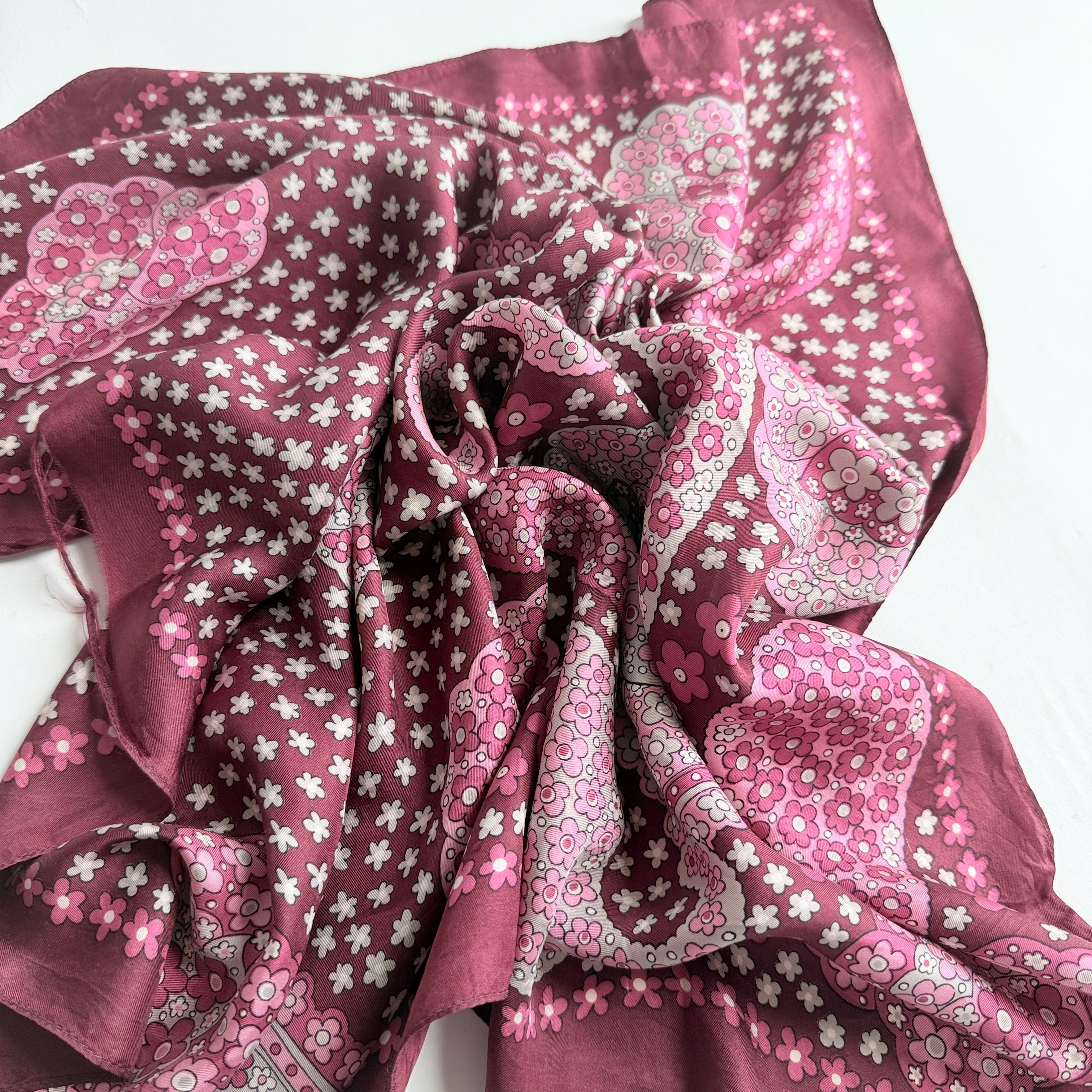 Vintage Silk scarf _M-29_
