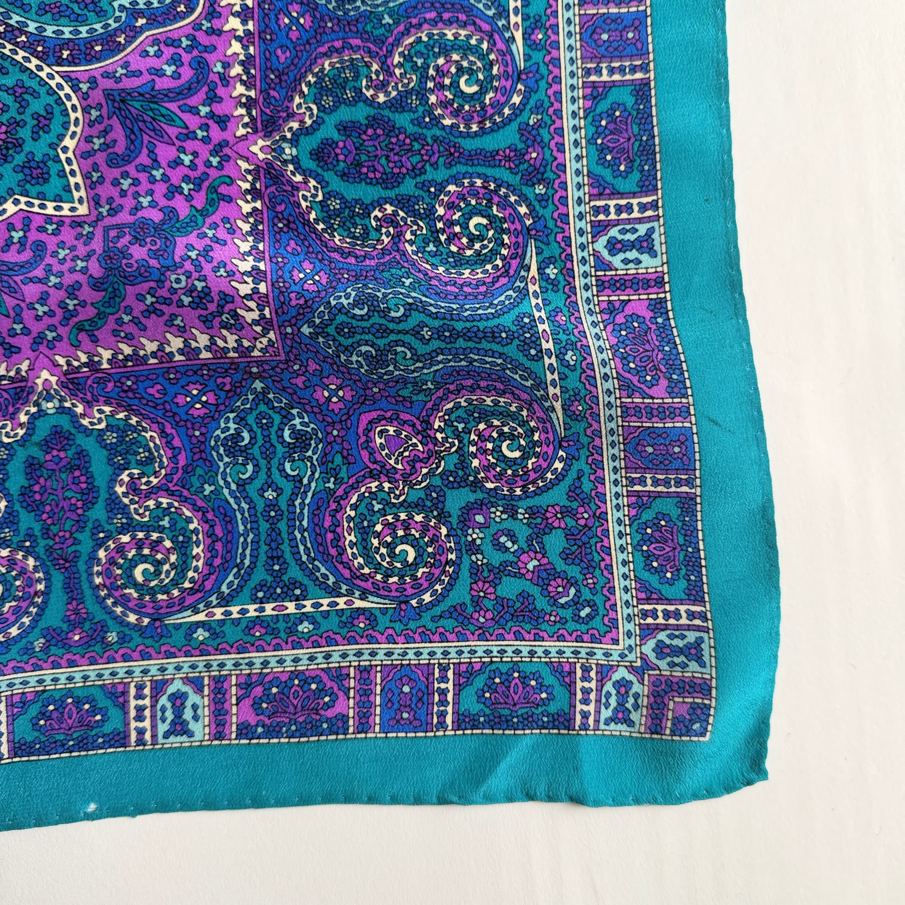 Vintage Silk scarf _M-23_
