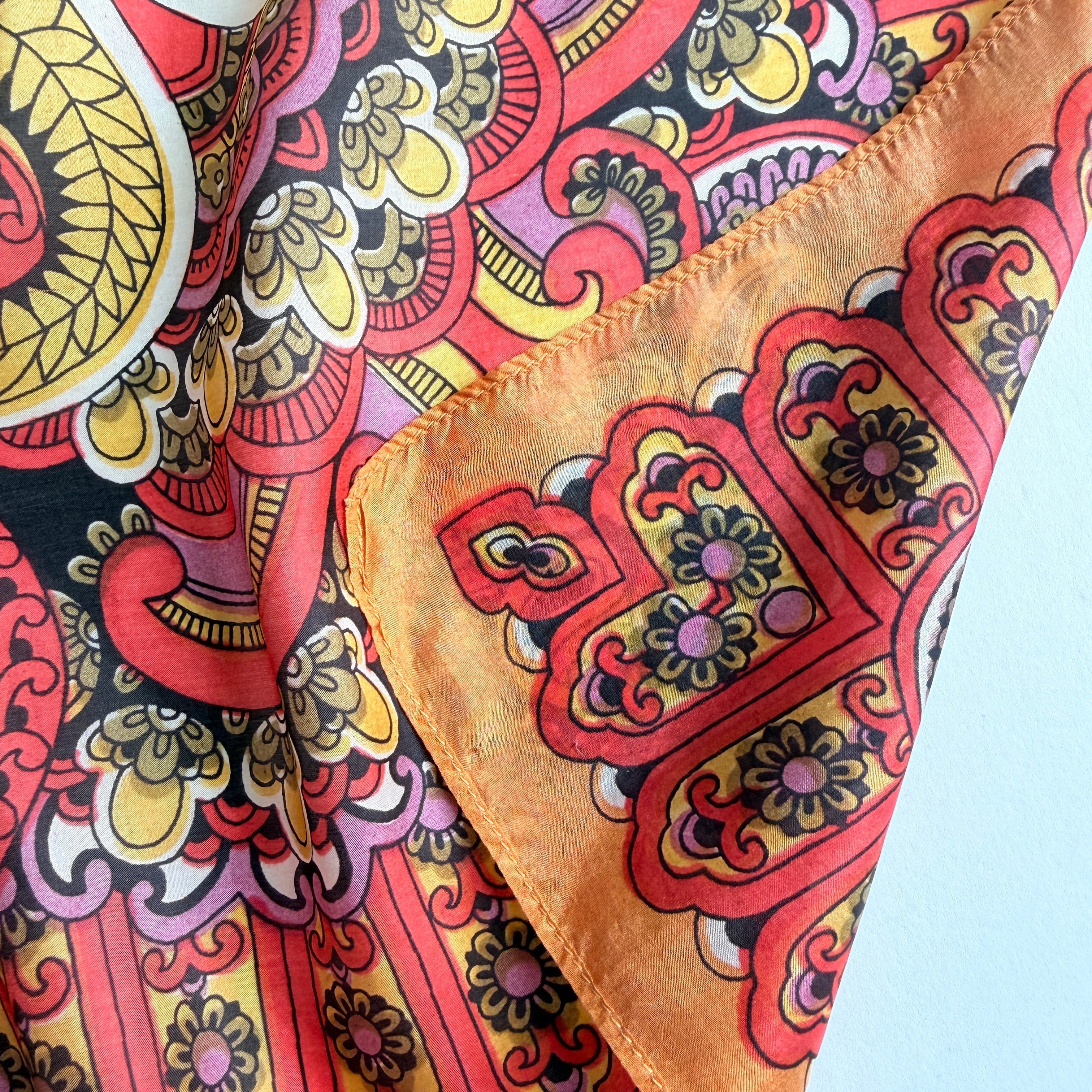 Vintage Silk scarf _M-3_