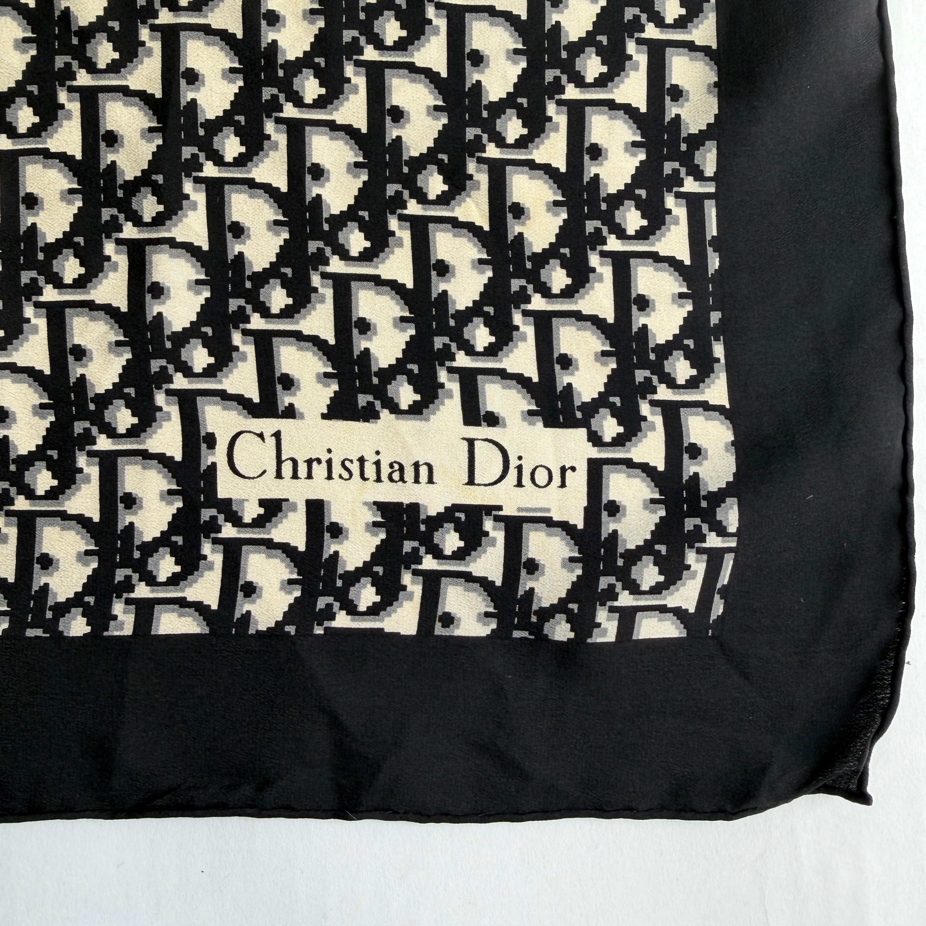 Vintage Silk scarf _M-15