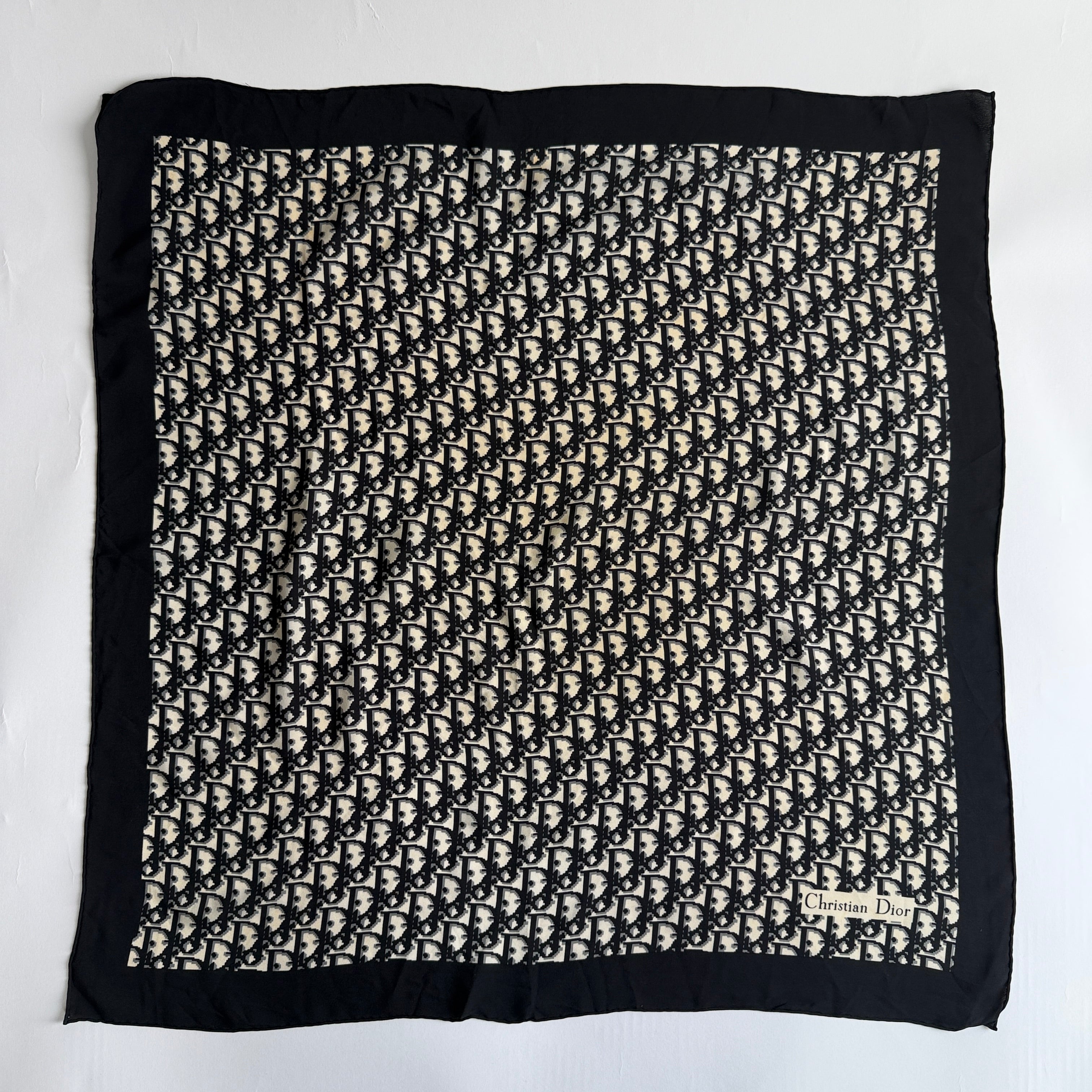 Vintage Silk scarf _M-15