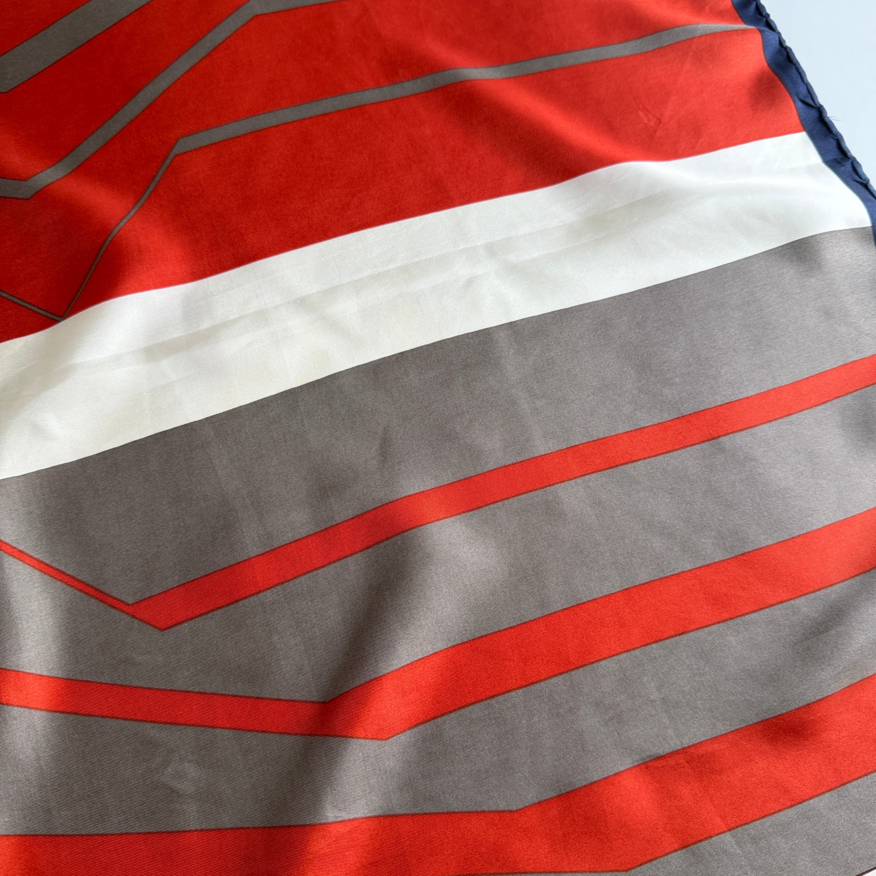 Vintage Silk scarf _M-16