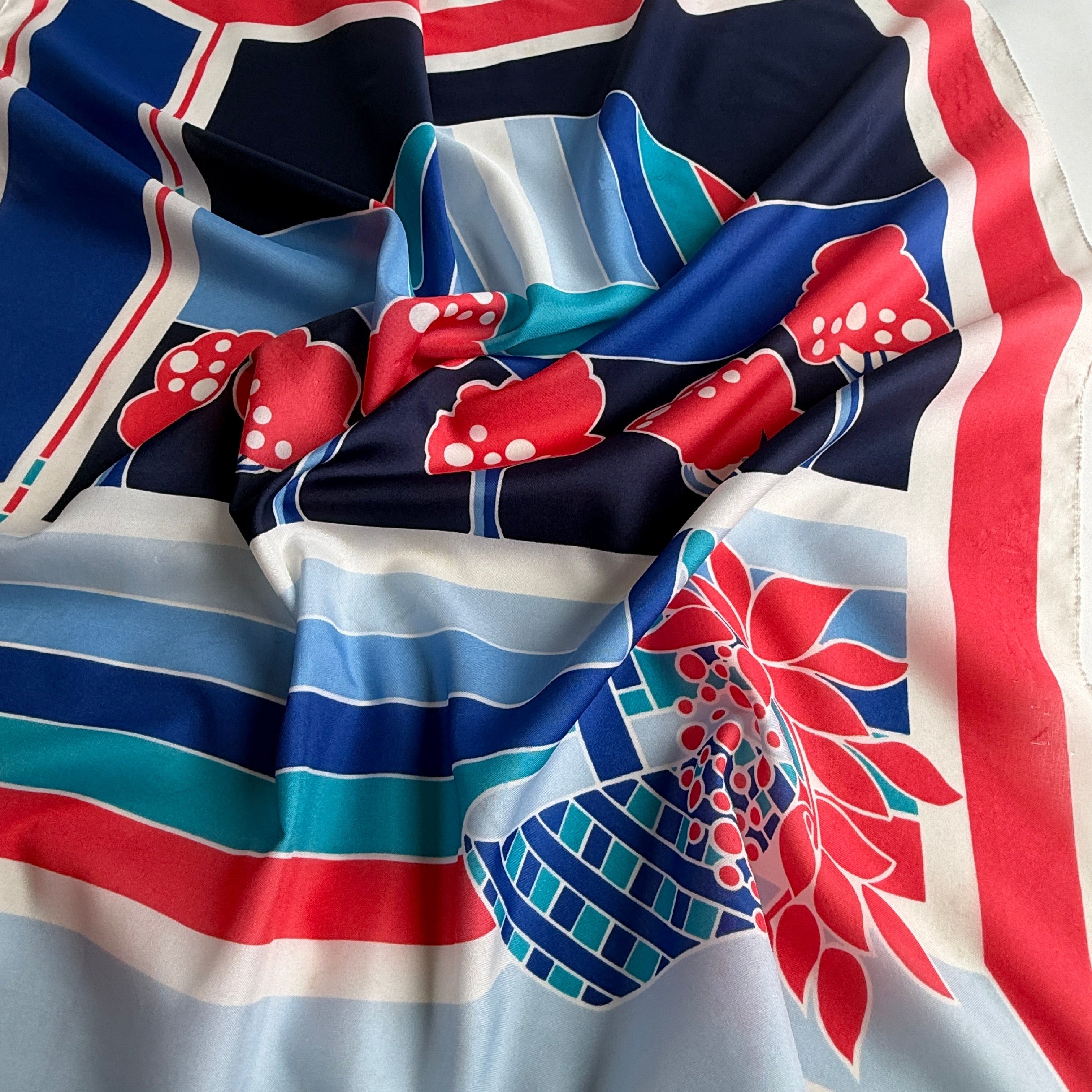 Vintage scarf _M-25_