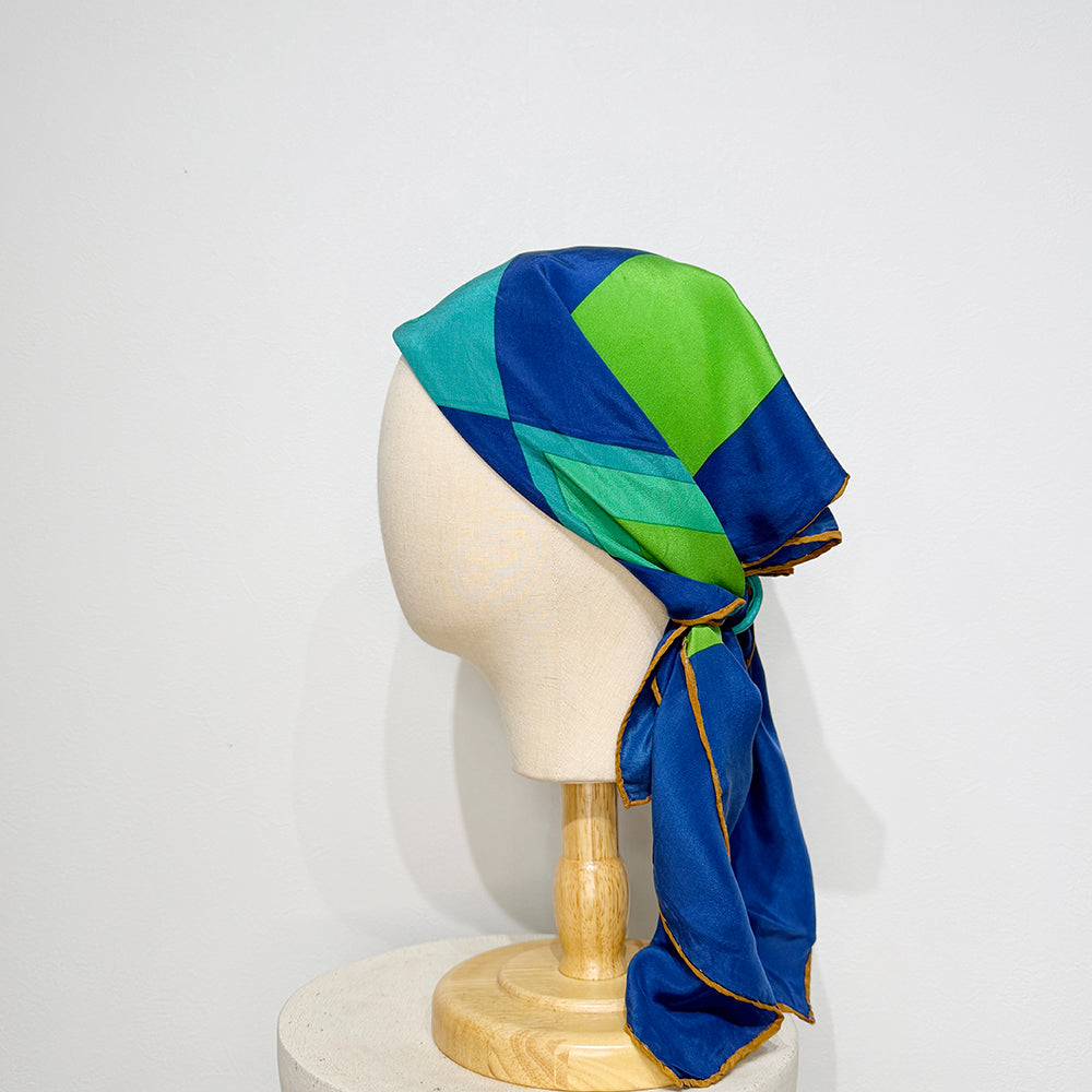 Vintage Silk scarf _M-30