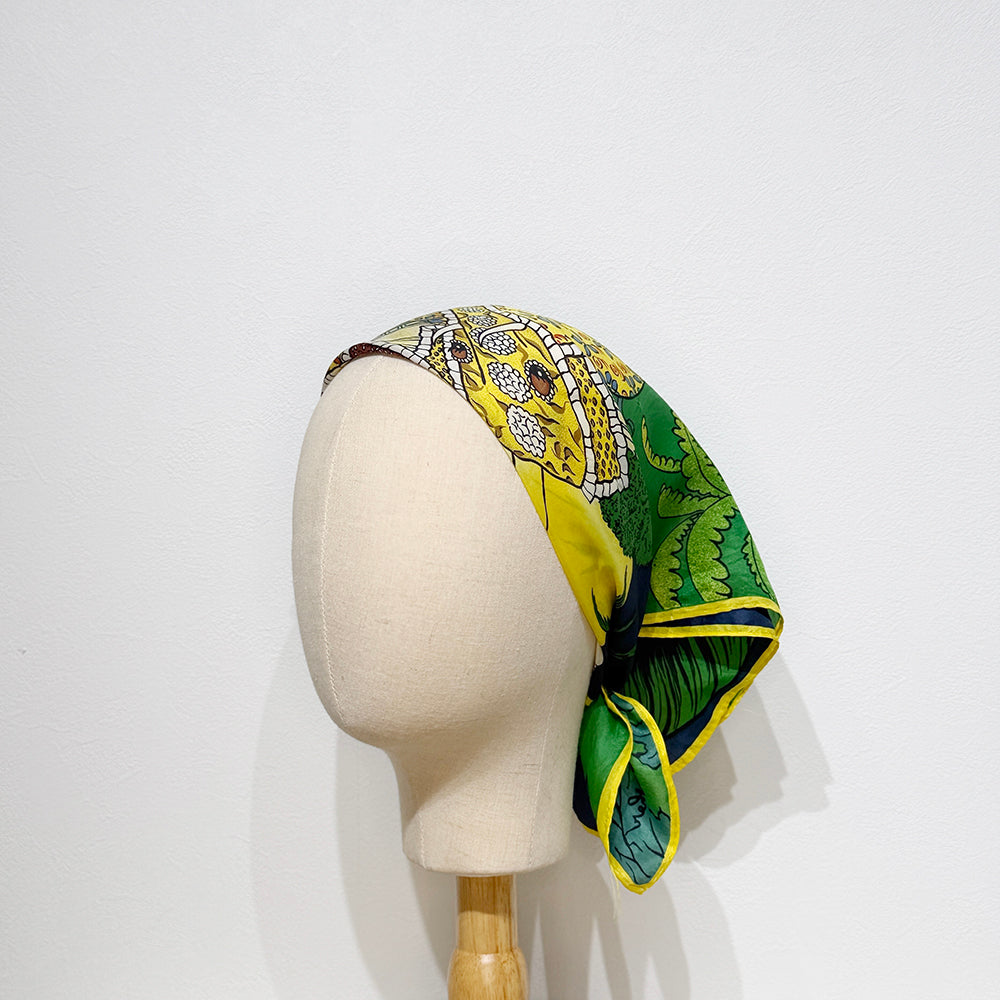 Vintage Silk scarf _S-31_