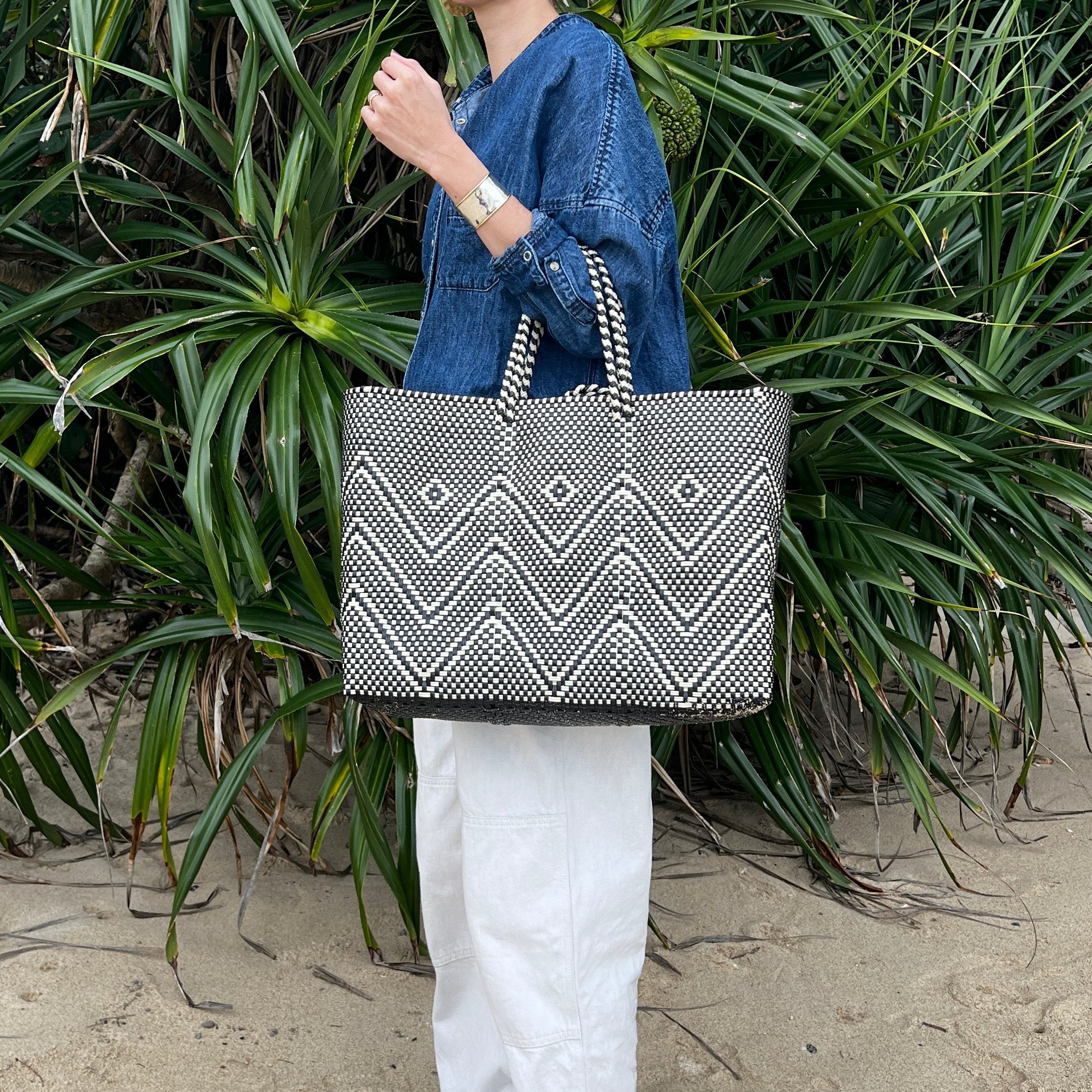 【予約】Mercado Bag Isabel -Black&Cream-