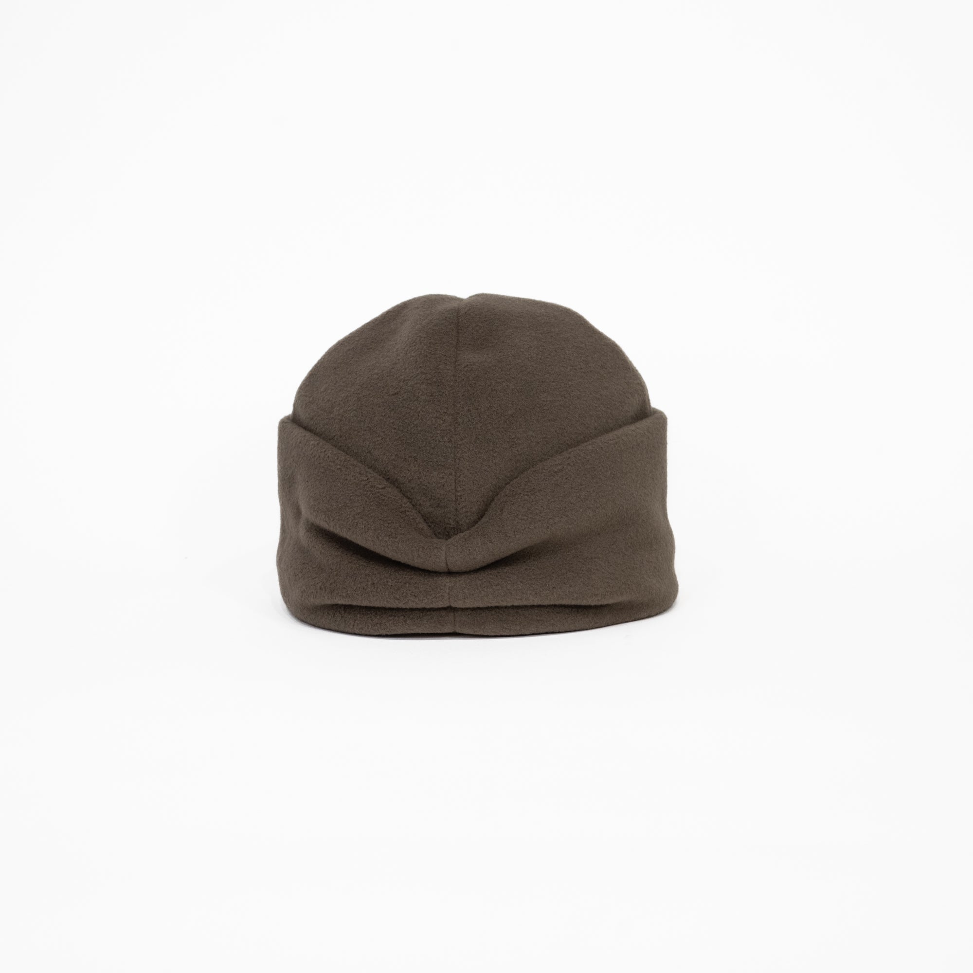 Sombrero con volantes de lino