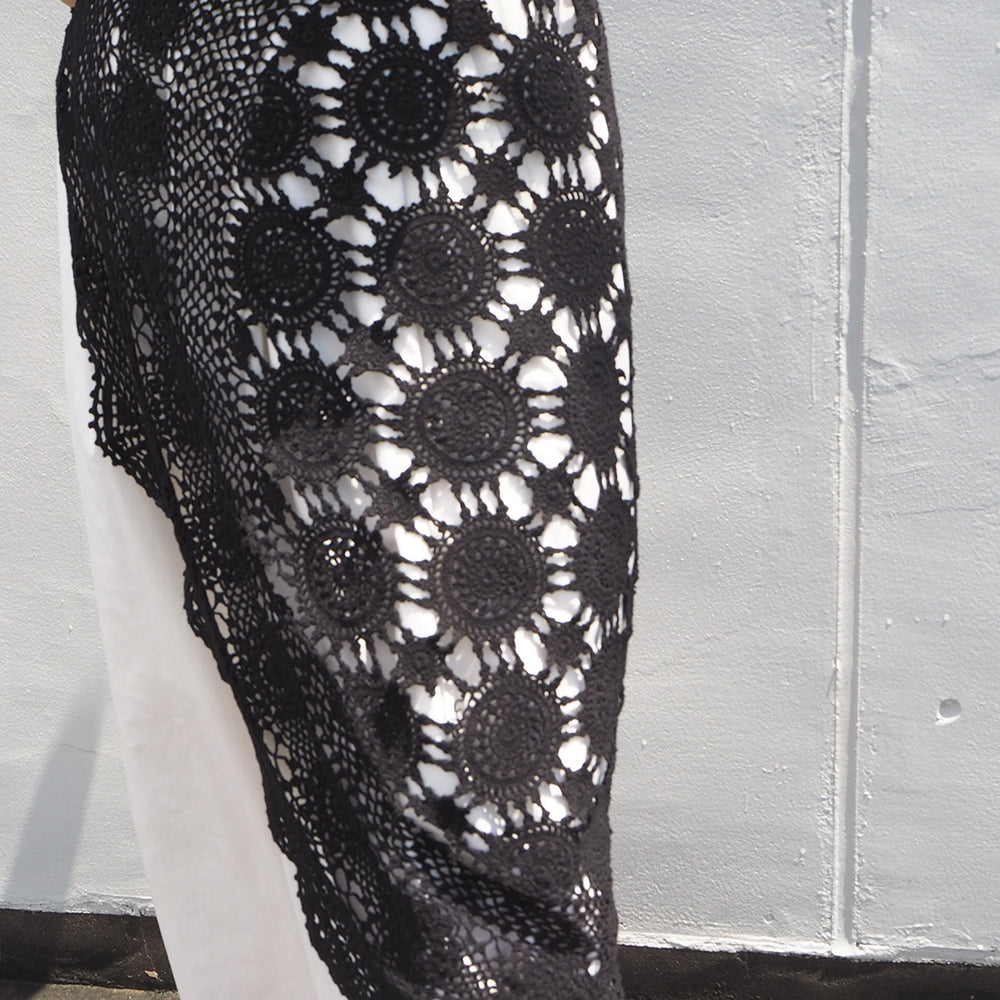 Vintage Lace Wrap Skirt _ Black 1