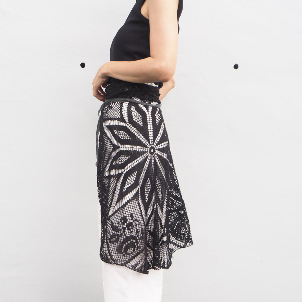 Vintage Lace Wrap Skirt _ Black 14