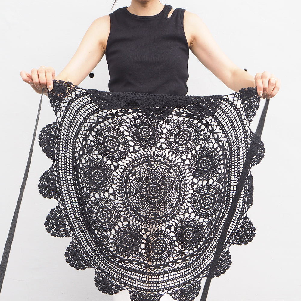 Vintage Lace Wrap Skirt _ Black 18
