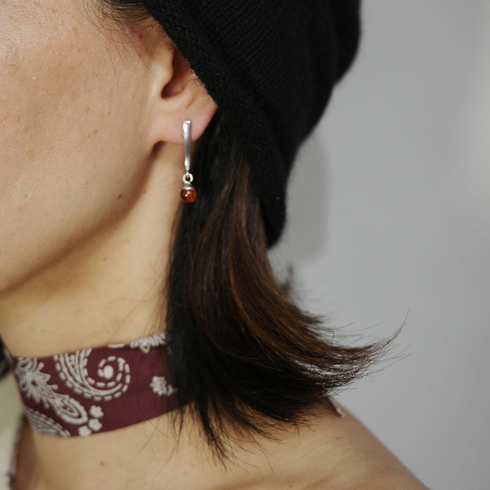 Pendientes de ámbar oscilantes de plata vintage