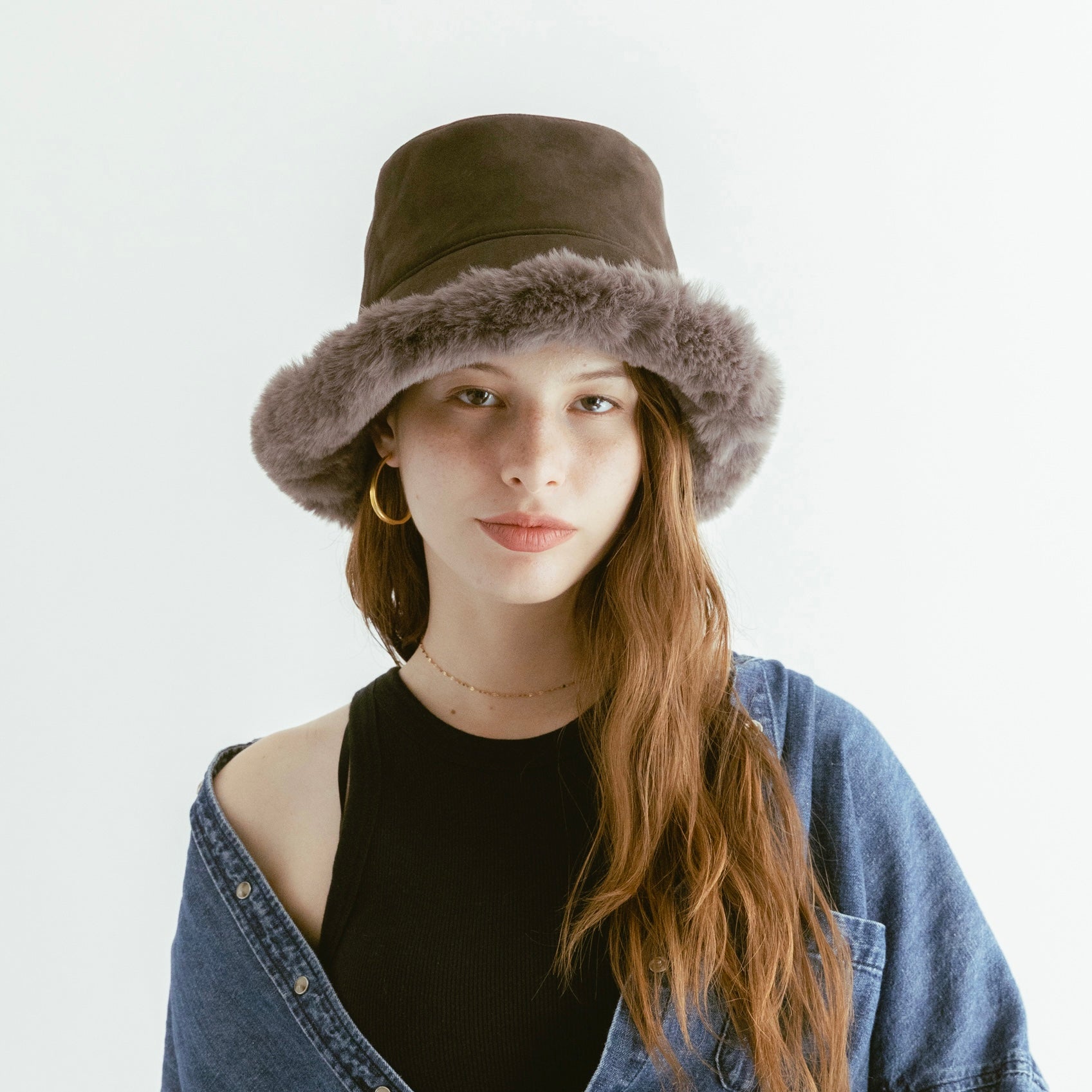 Cubo de piel tipo Mouton