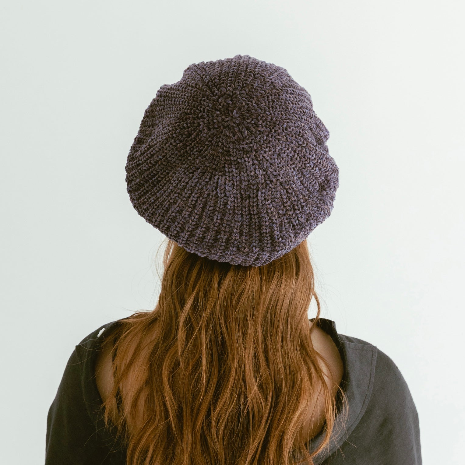 Boina tejida con hilo de topo