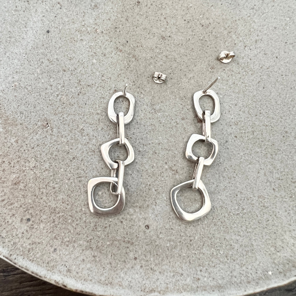 Vintage Silver Swing Square Earring