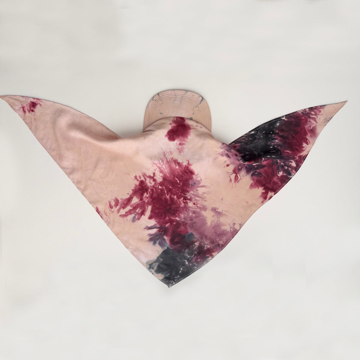 "HANAKAGE" Scarf Cap Pink 2