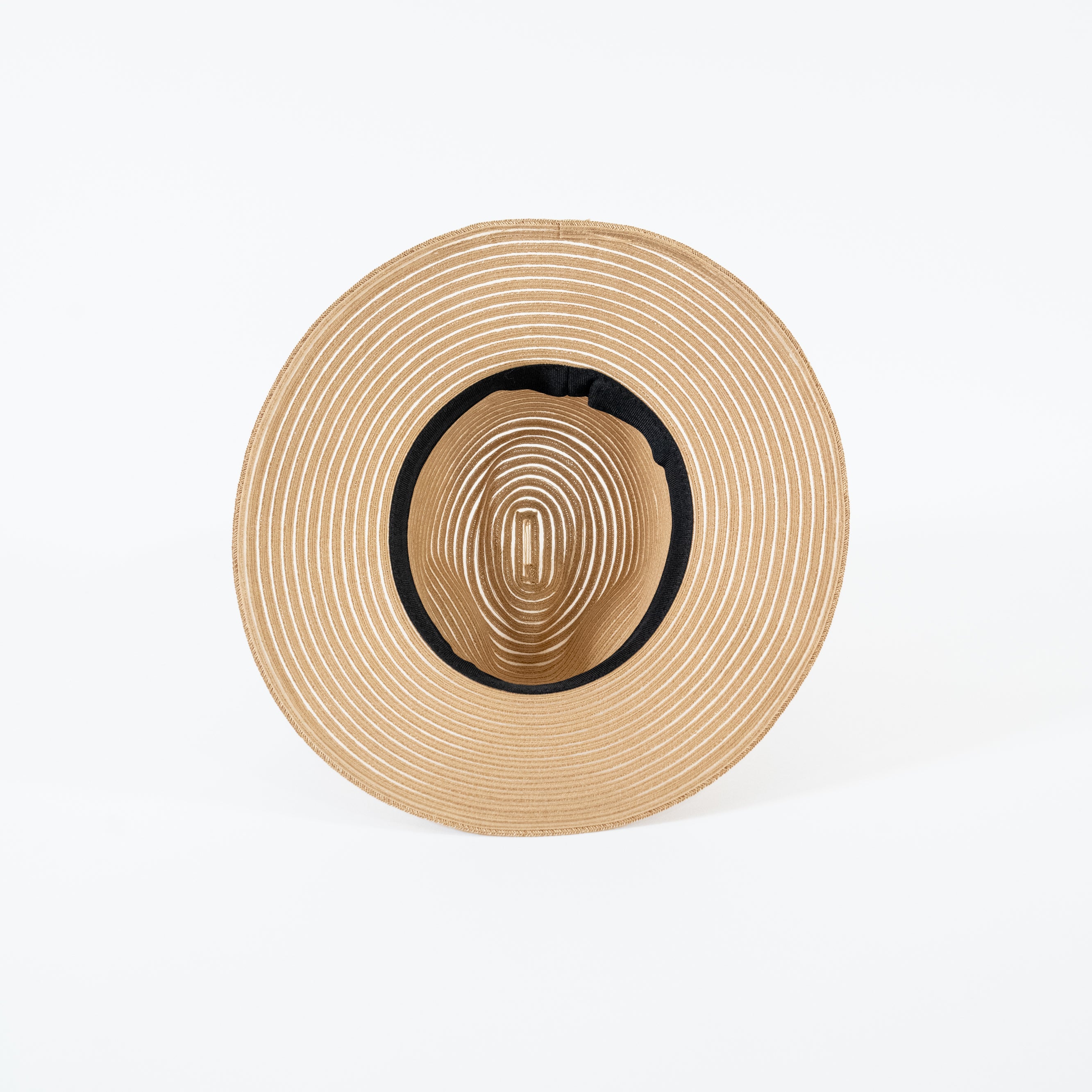 Sombrero Fedora transparente con trenza de papel 