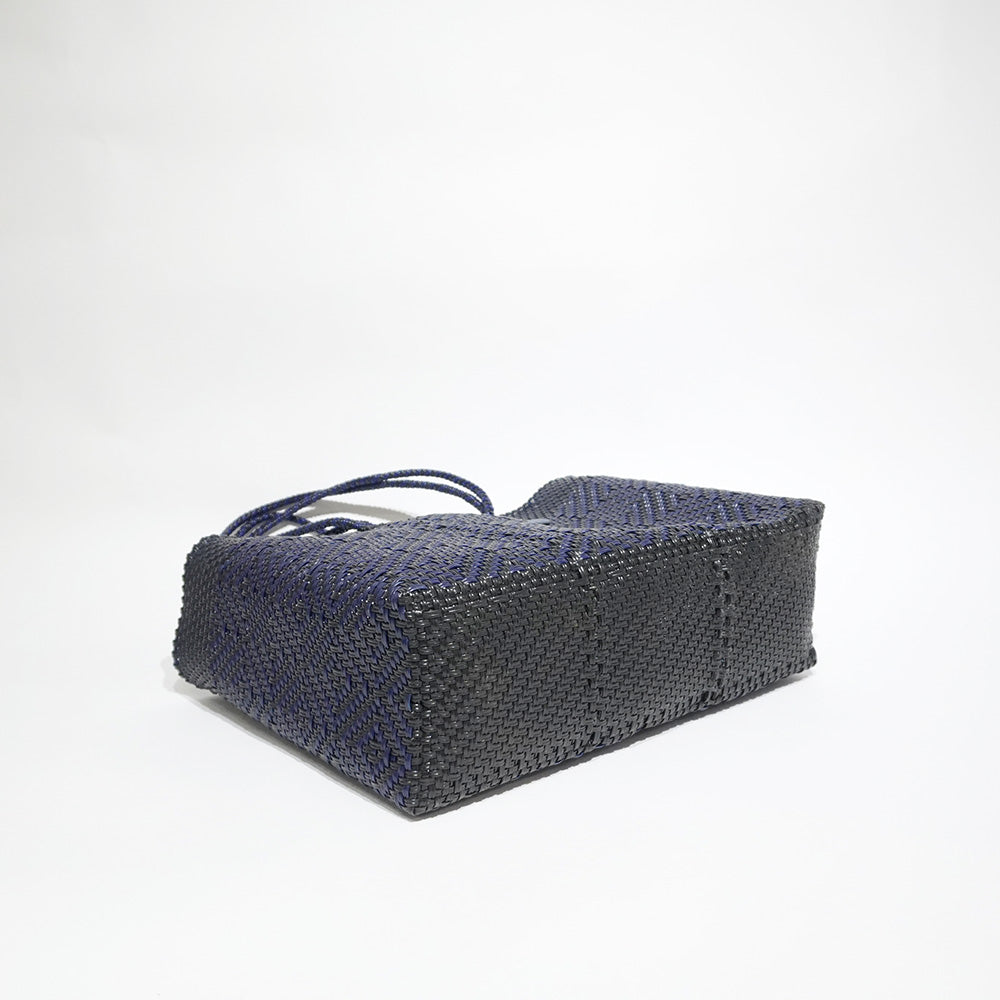 [Artículos pedidos para entrega en Septiembre] Mercado Bag Isabel (Negro&amp;Crema)