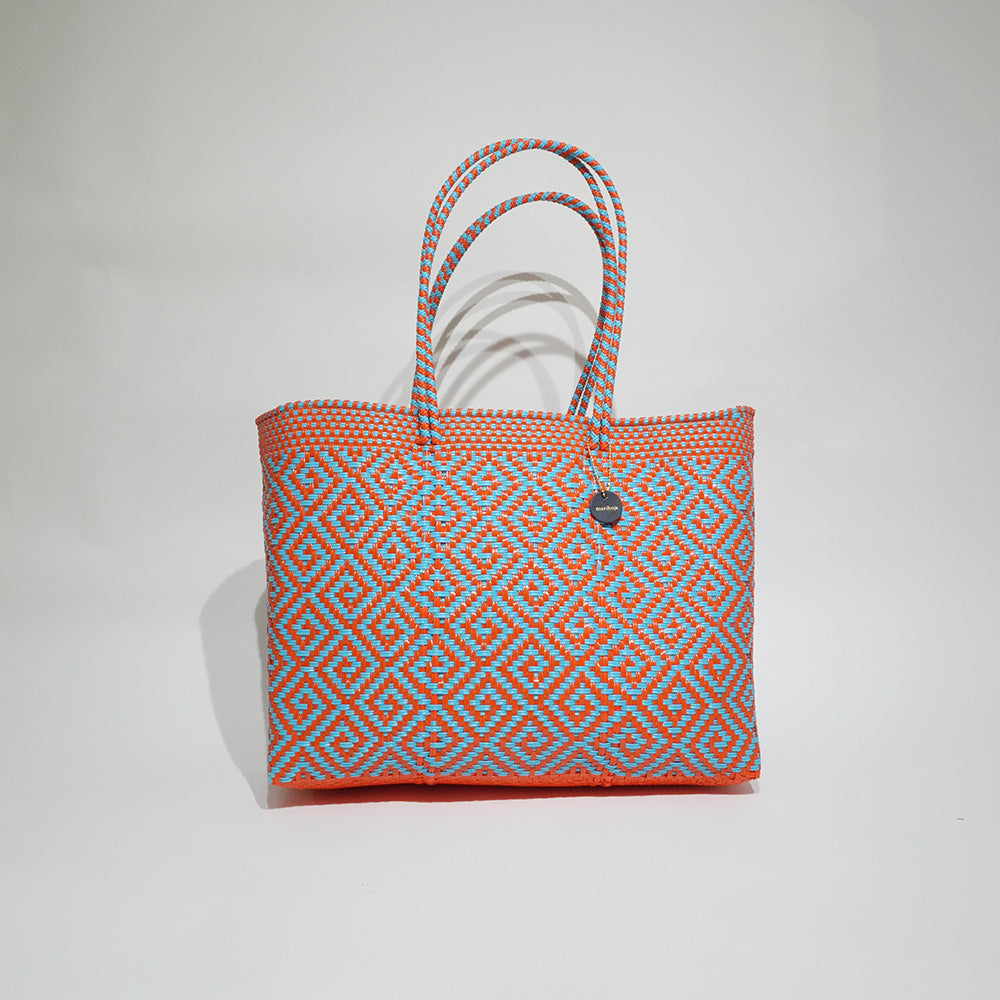 [Artículos pedidos para entrega en Septiembre] Mercado Bag Isabel (Negro&amp;Crema)