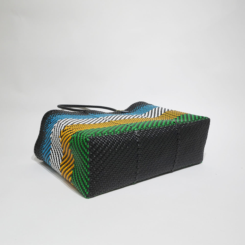 [Artículos pedidos para entrega en Septiembre] Mercado Bag Isabel (Negro&amp;Crema)