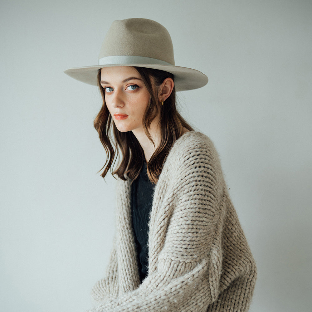Velour Fedra Hat