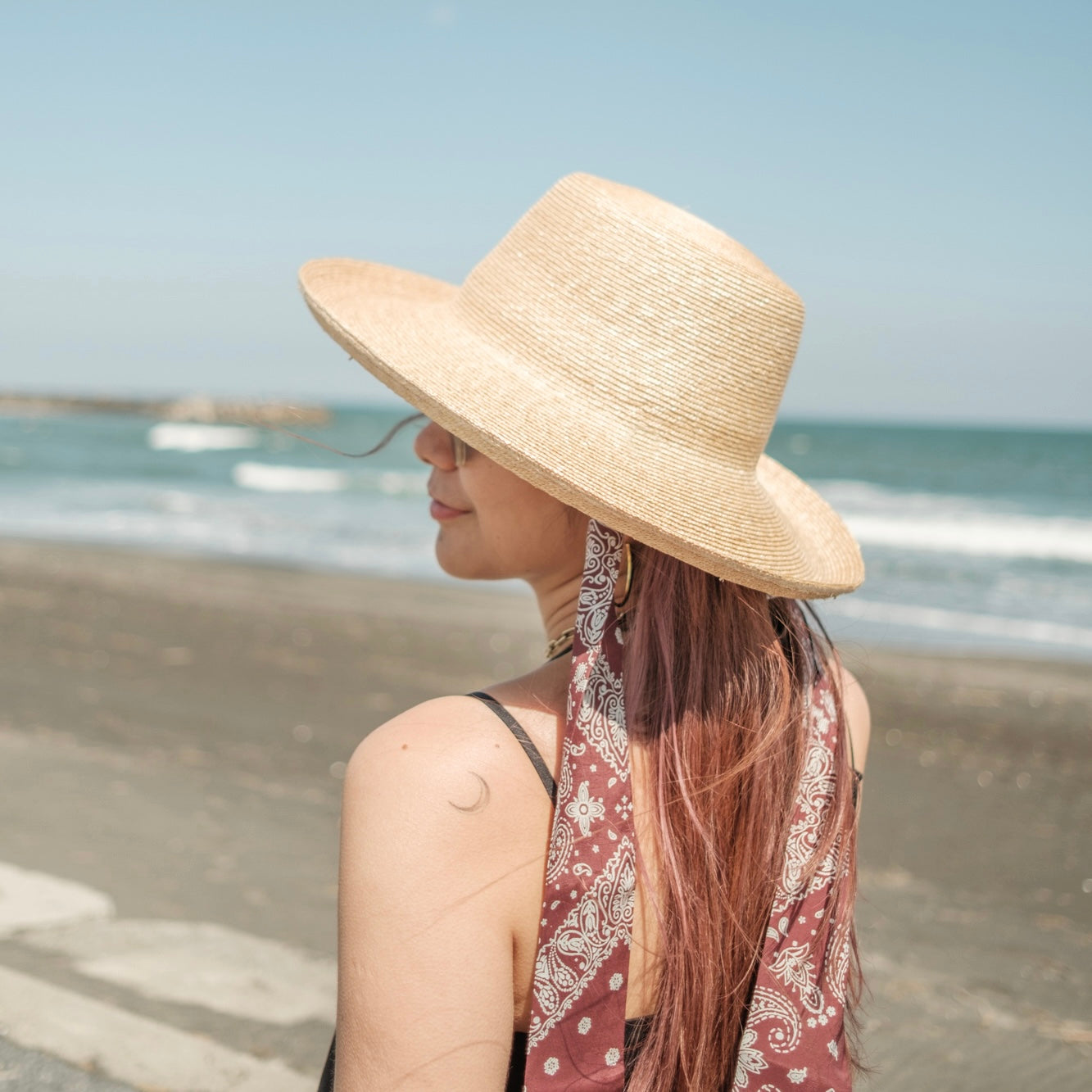 Thin Straw Scarf Hat