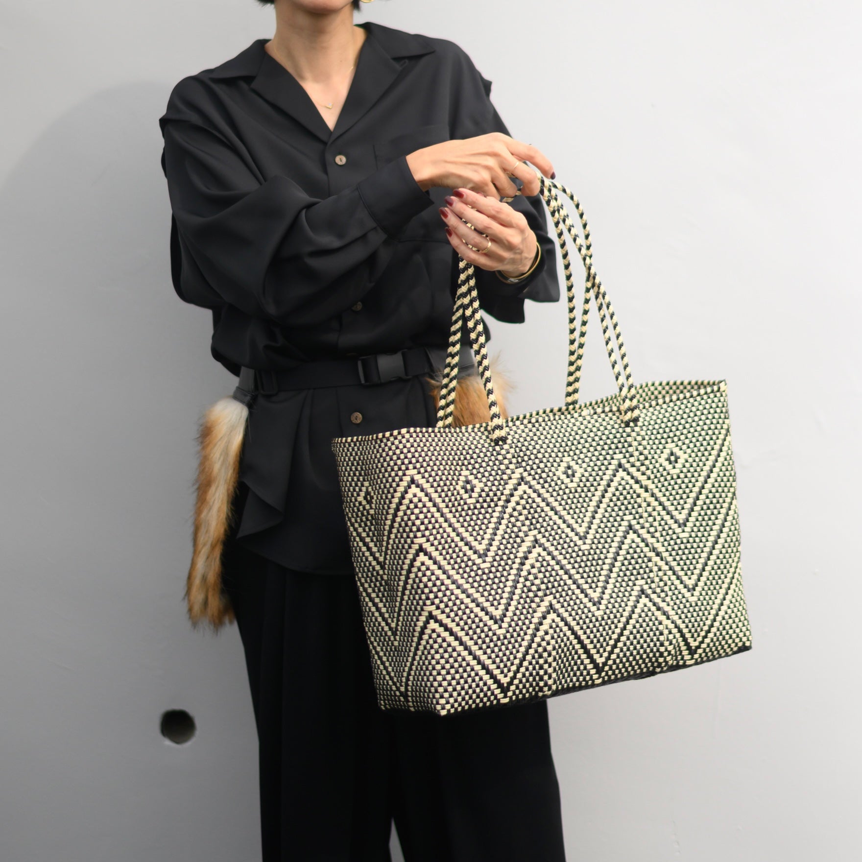 Mercado Bag Isabel Long -Black&Cream-