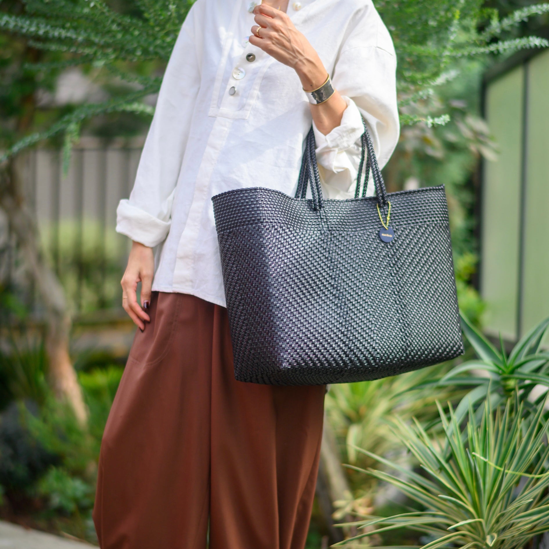 Mercado Bag Isabel -Solid Black-