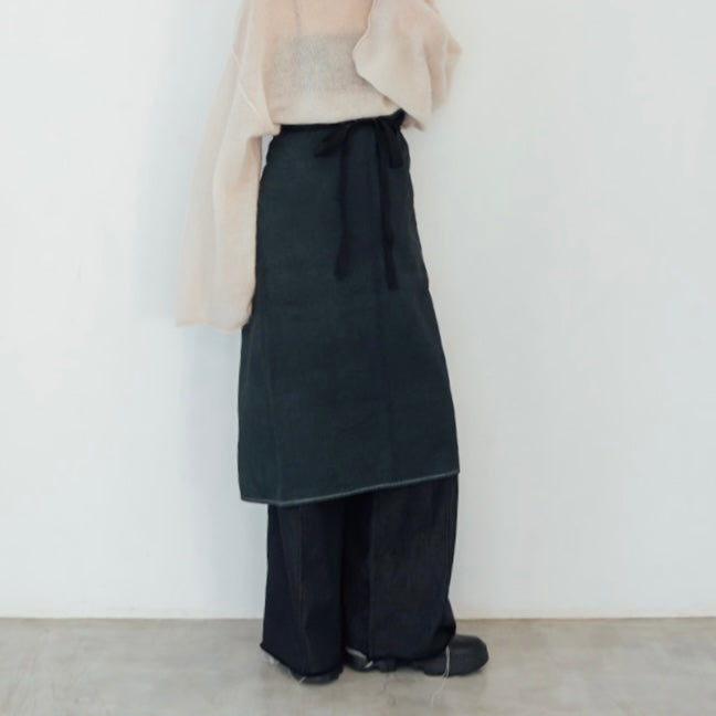 Black Dyed Vintage Apron 5