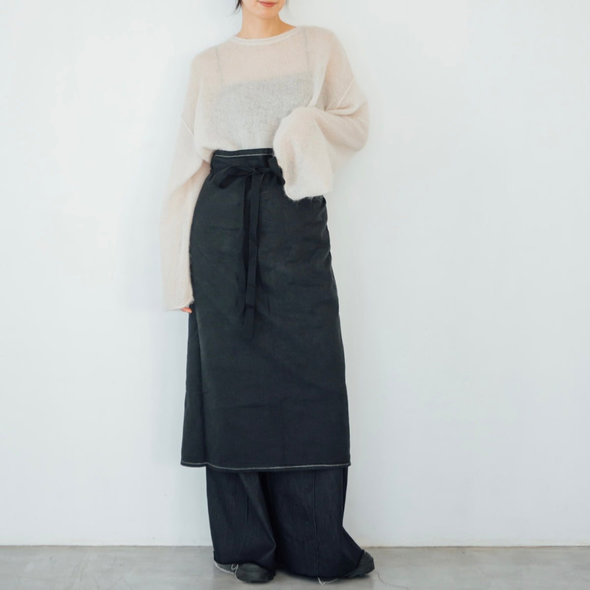 Black Dyed Vintage Apron 11