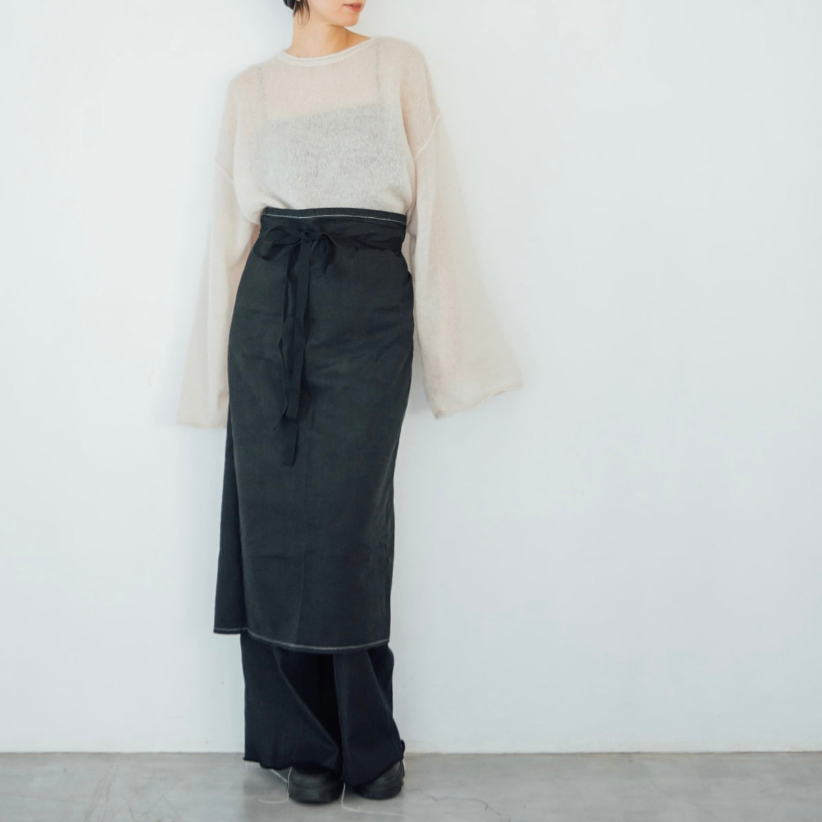 Black Dyed Vintage Apron 11