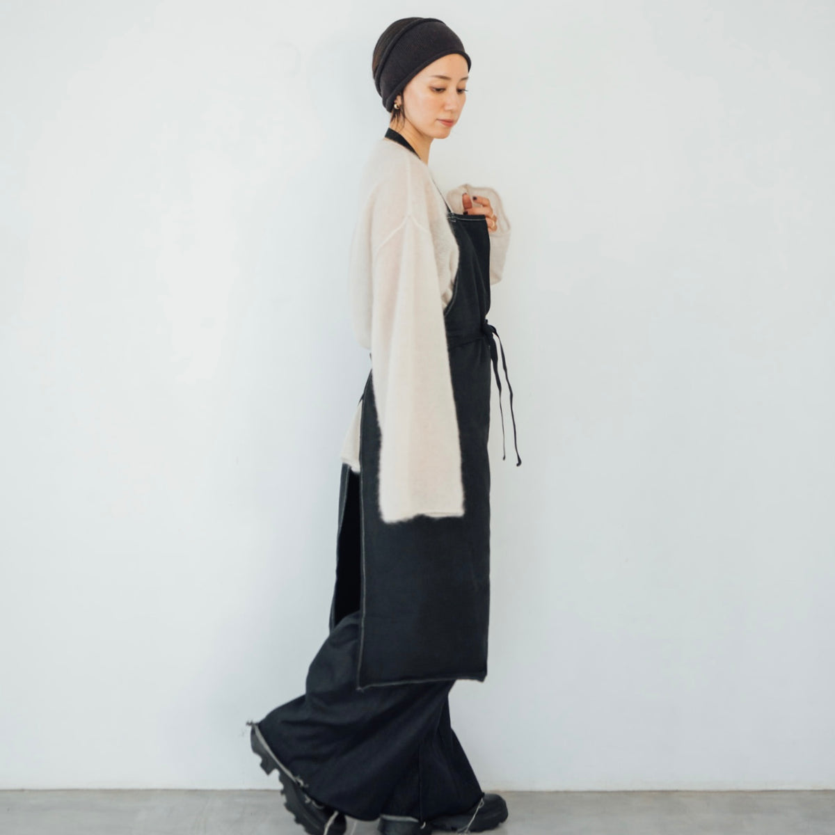 Black Dyed Vintage Apron 13