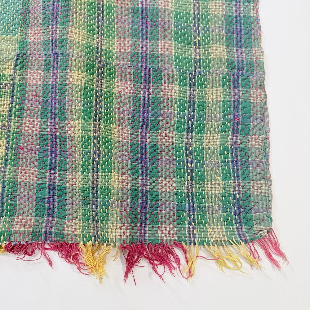 Vintage Ralli Quilt 1