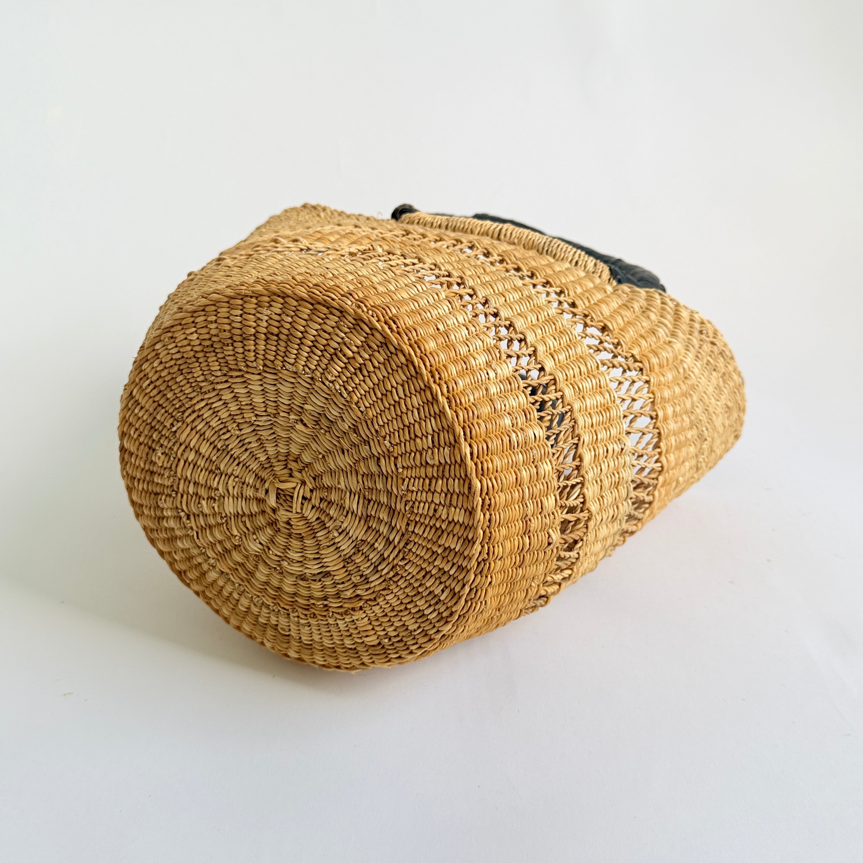 Borga Lace Basket