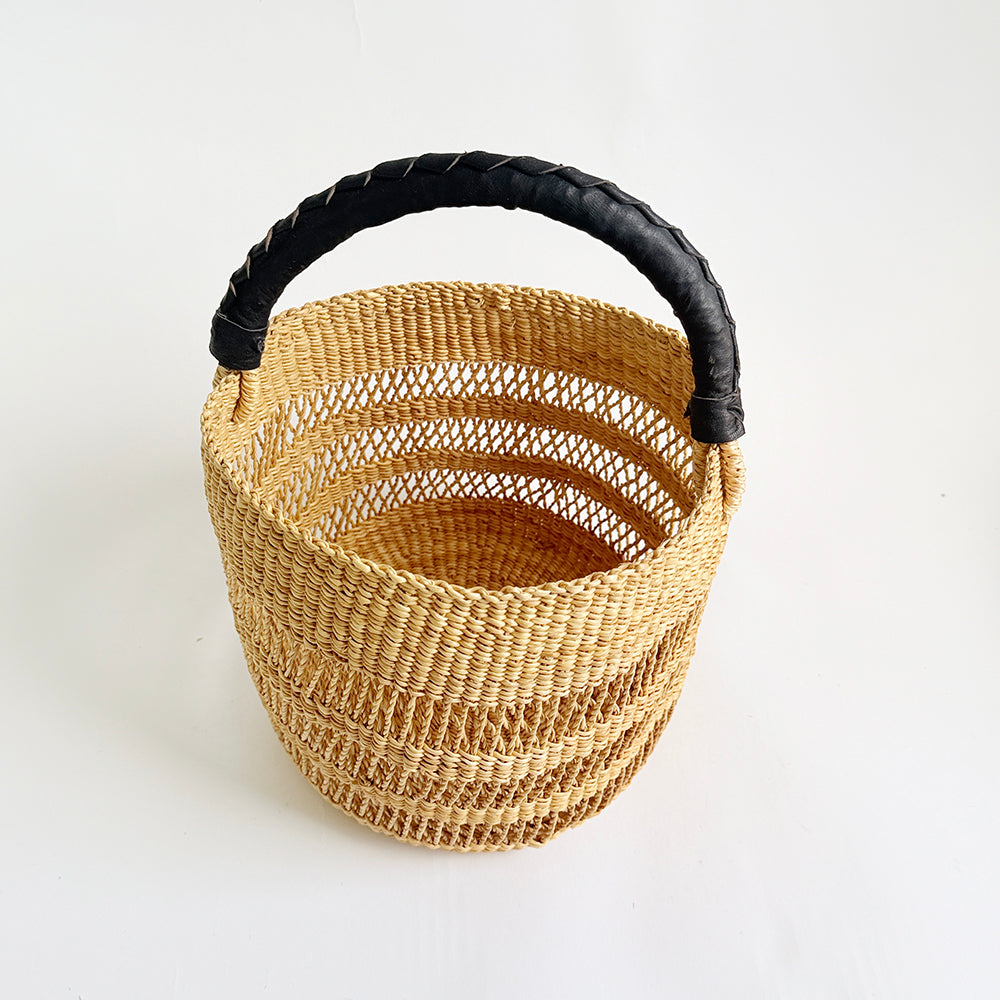 Borga Lace Onehandle Basket