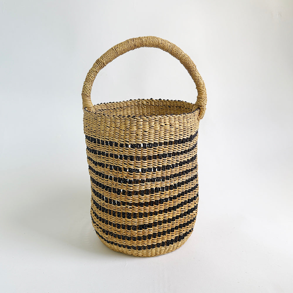 Nyariga Onehandle Basket