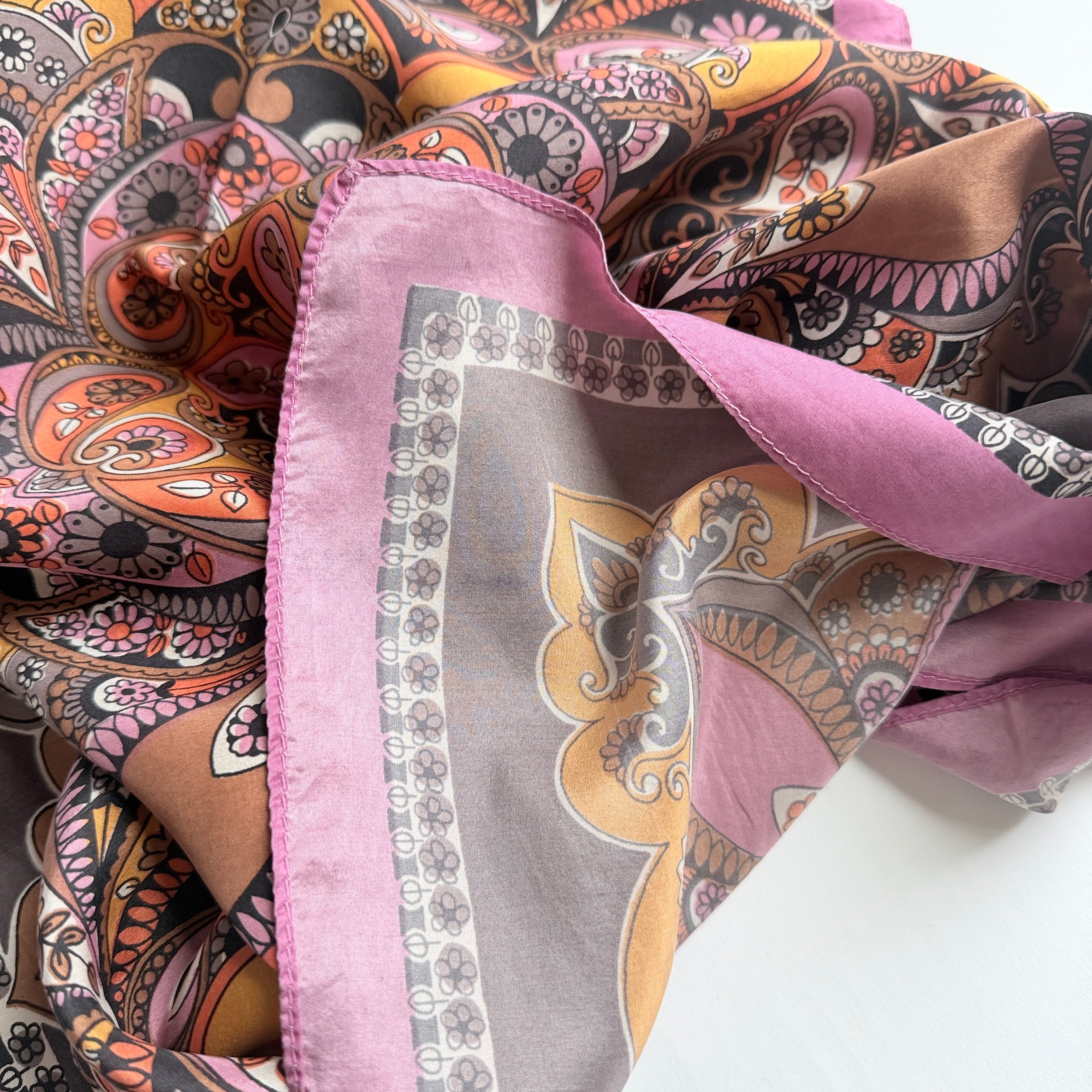 Vintage Silk scarf _M-19_