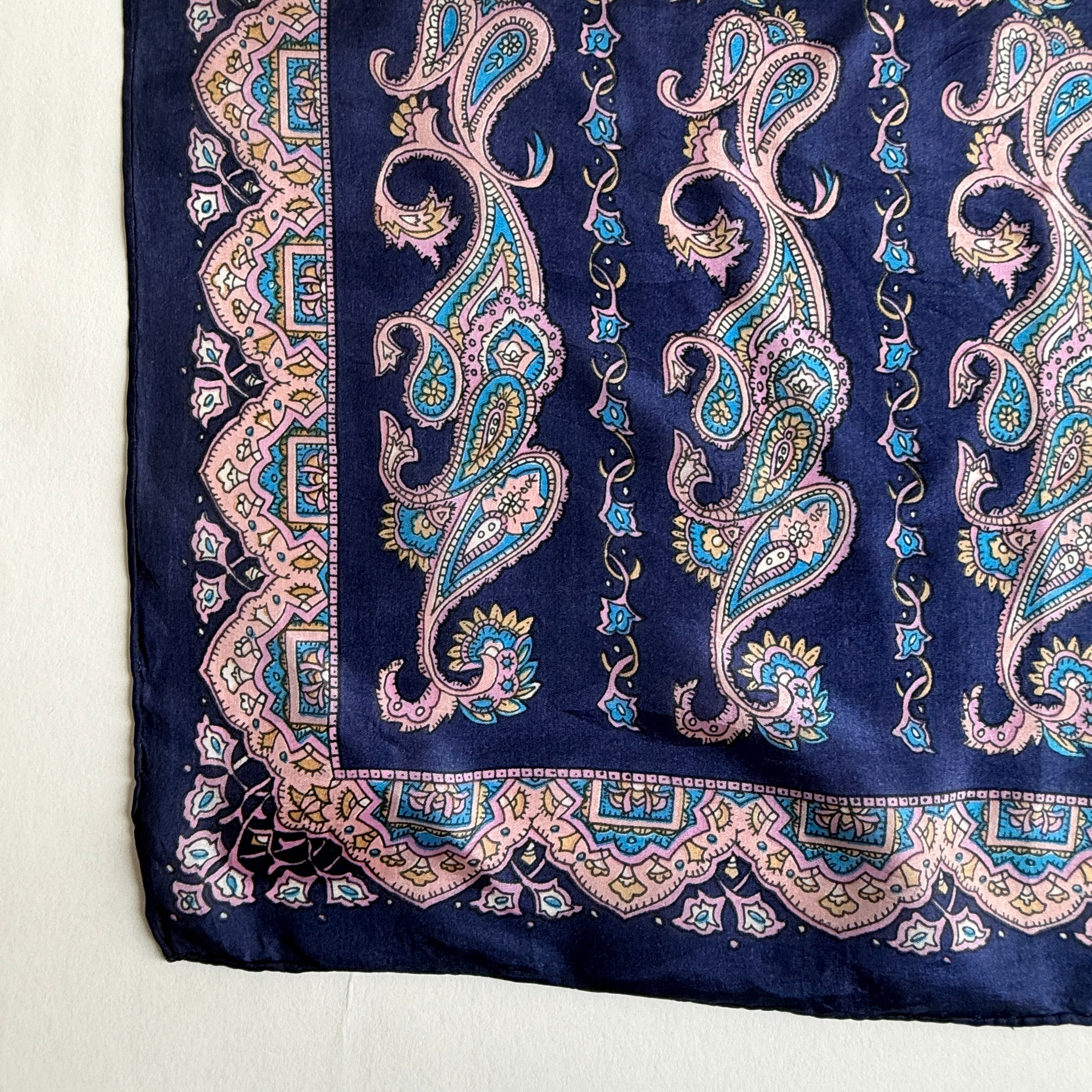 Vintage Silk scarf _M-35