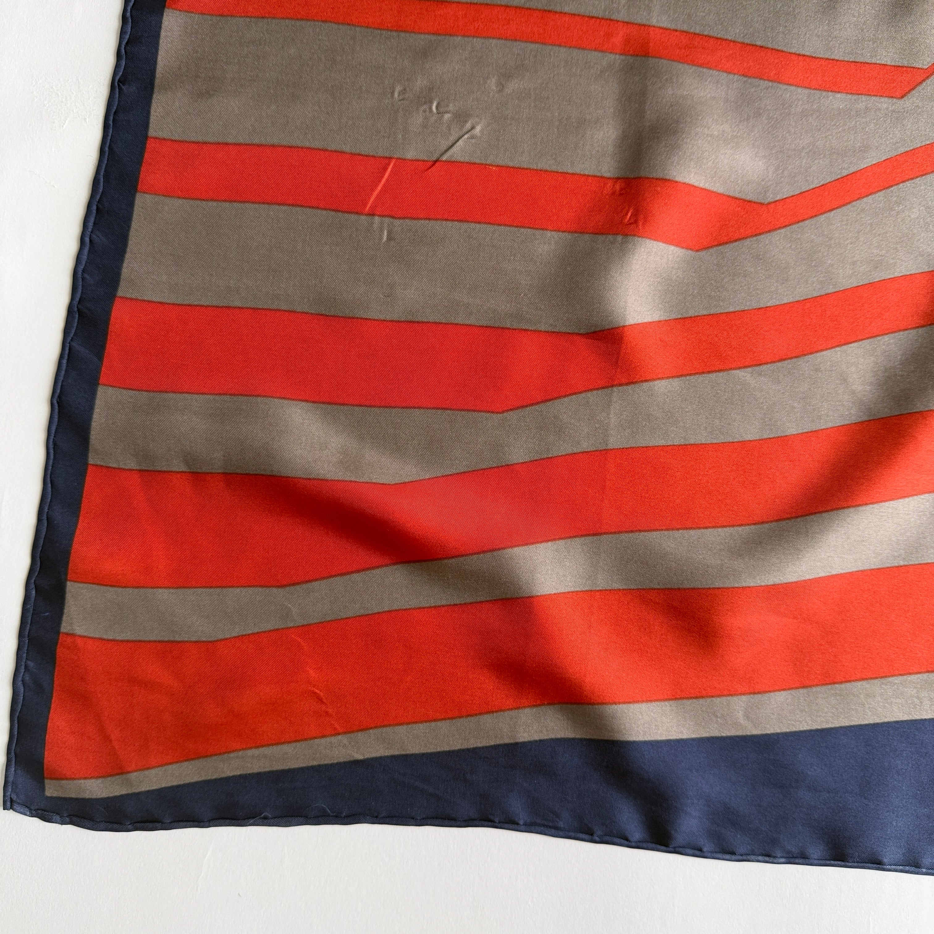 Vintage Silk scarf _M-16