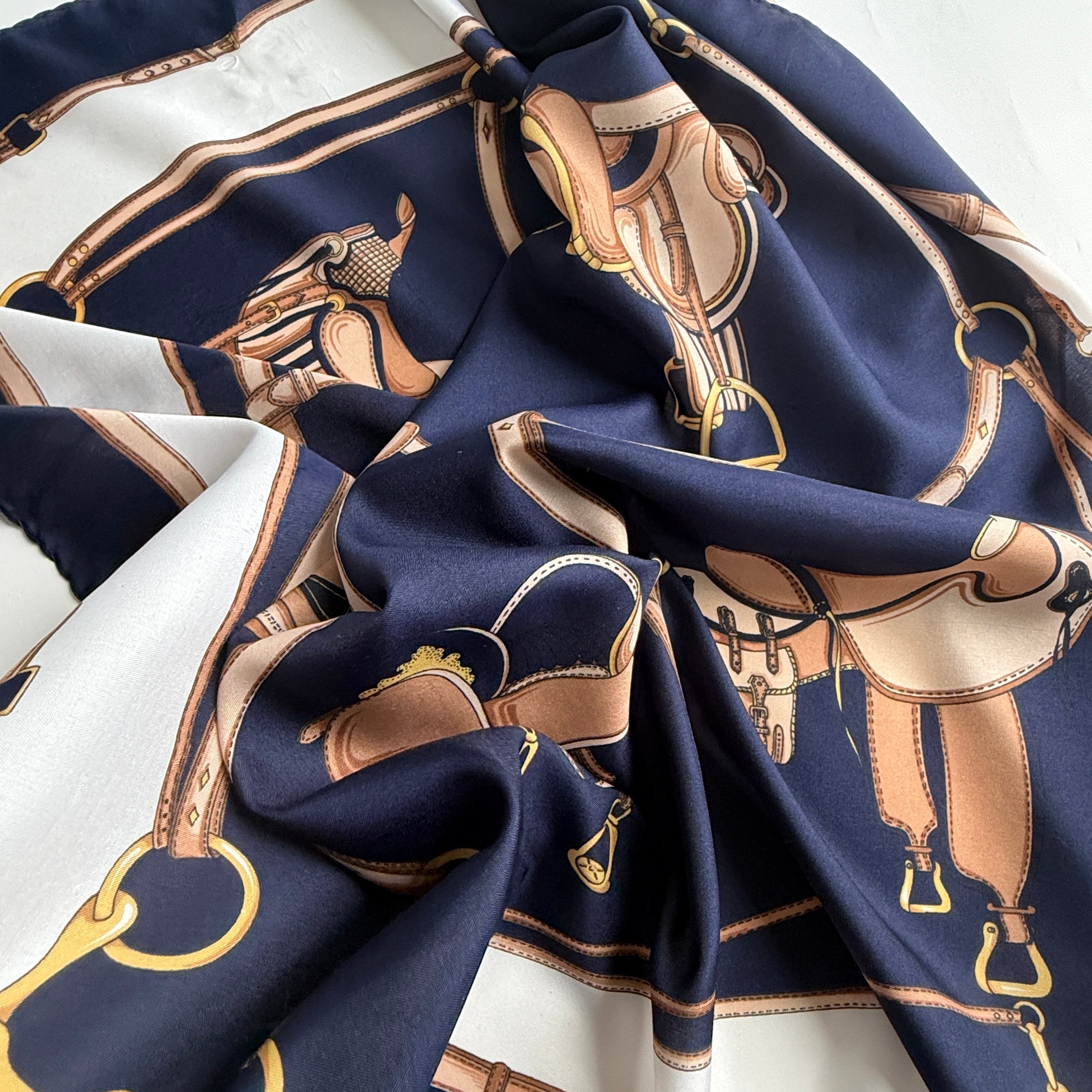 Vintage  scarf _M-22