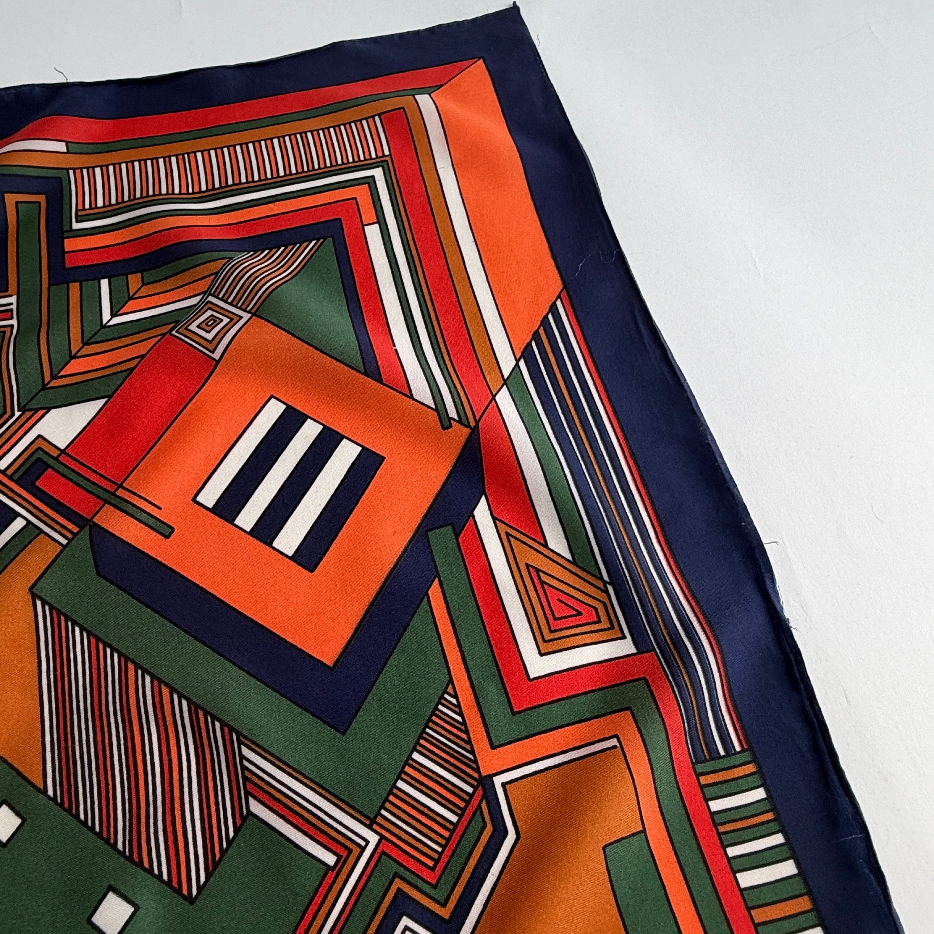 Vintage  scarf _M-37_