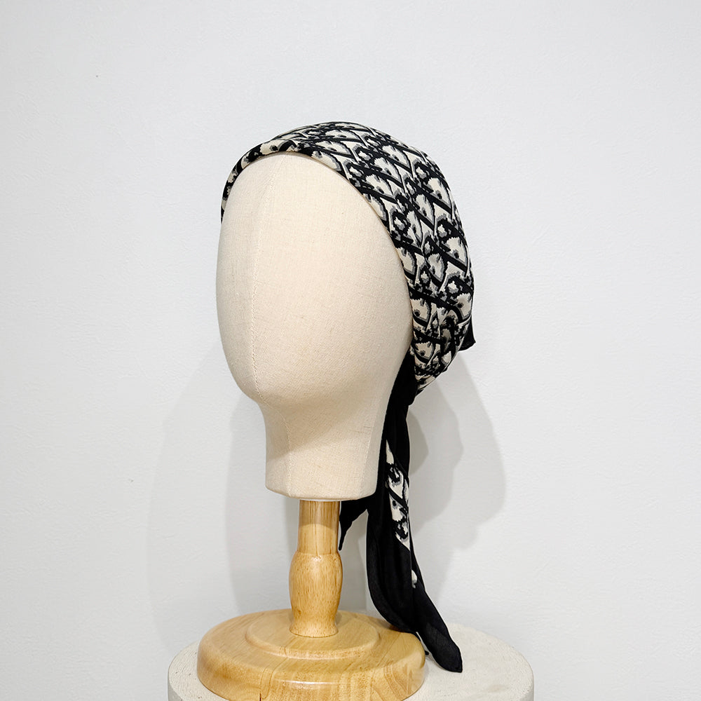 Vintage Silk scarf _M-15