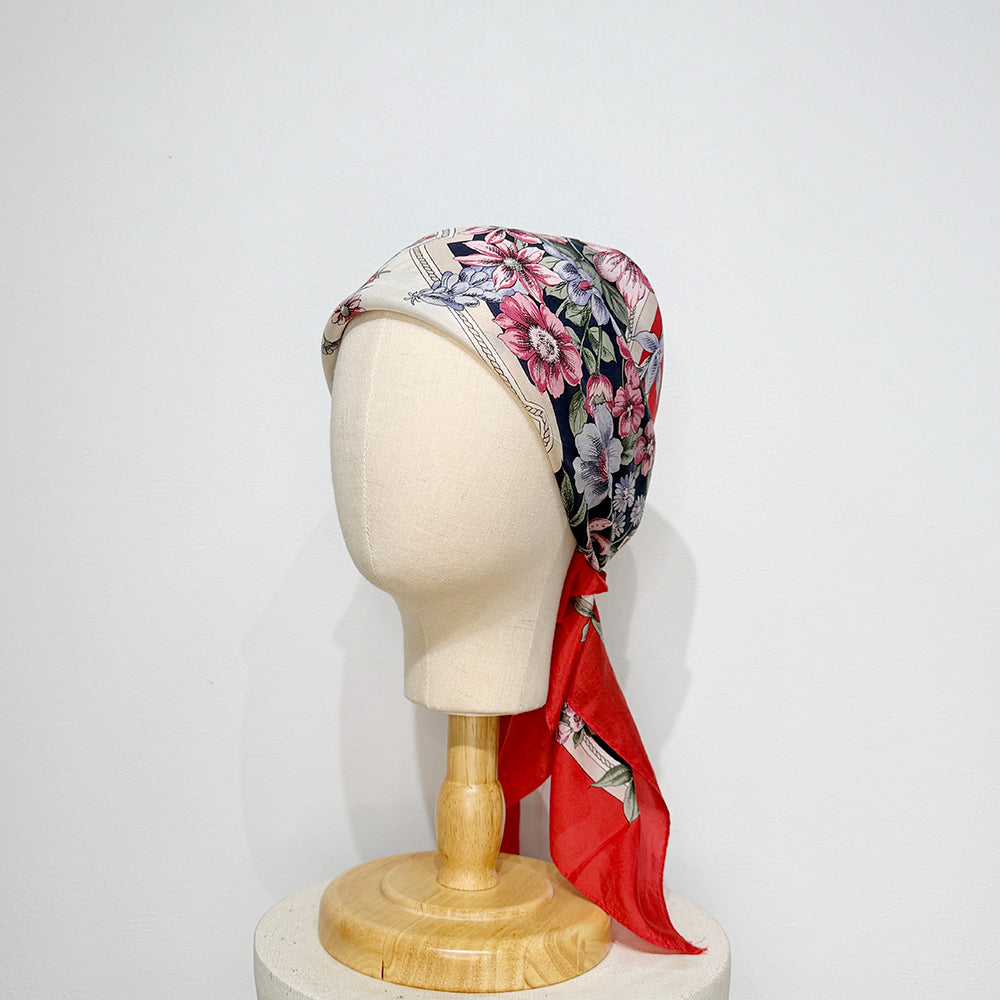 Vintage Silk scarf _M-40