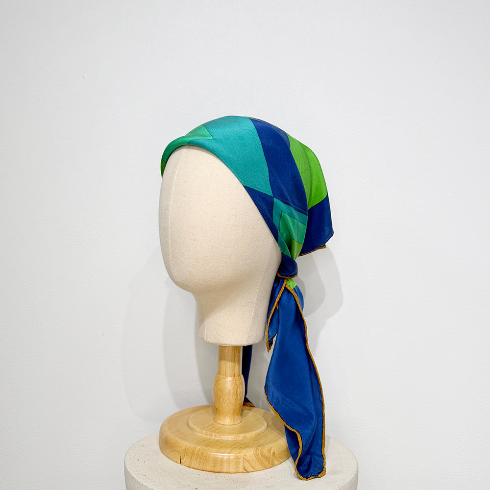 Vintage Silk scarf _M-30